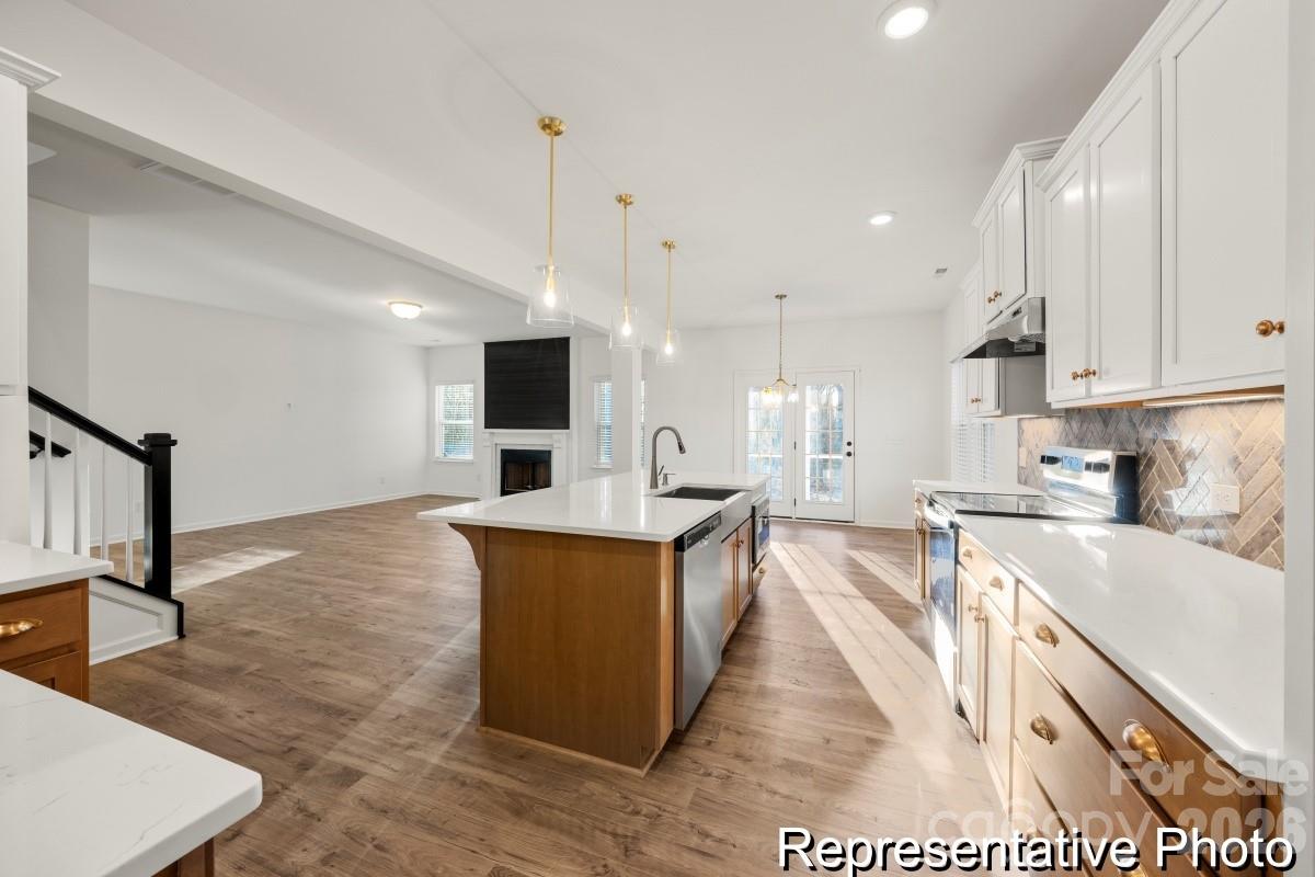 120 Pembroke Way #15 — Albemarle