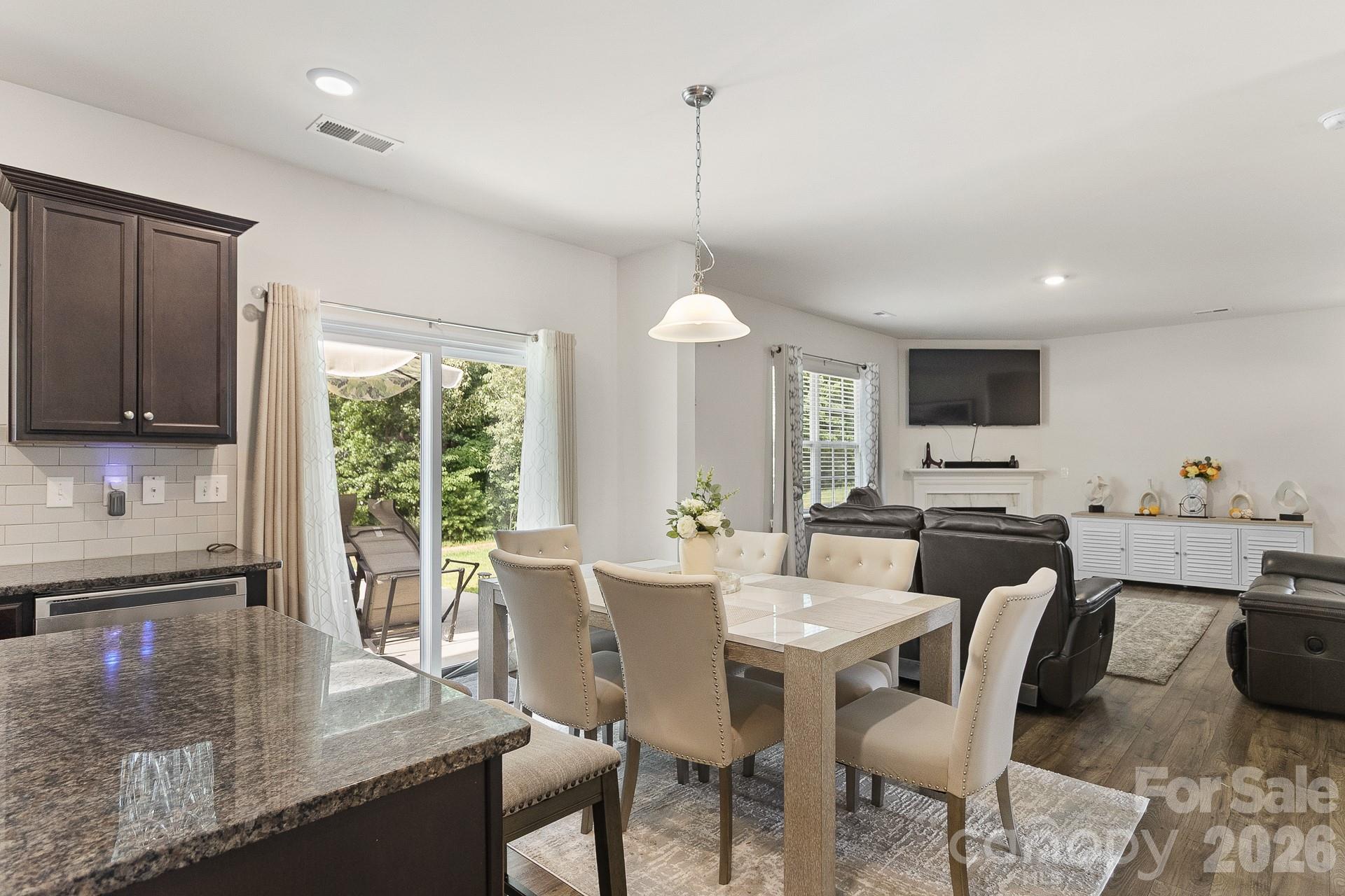 9836 Oak Barrel Lane — Charlotte