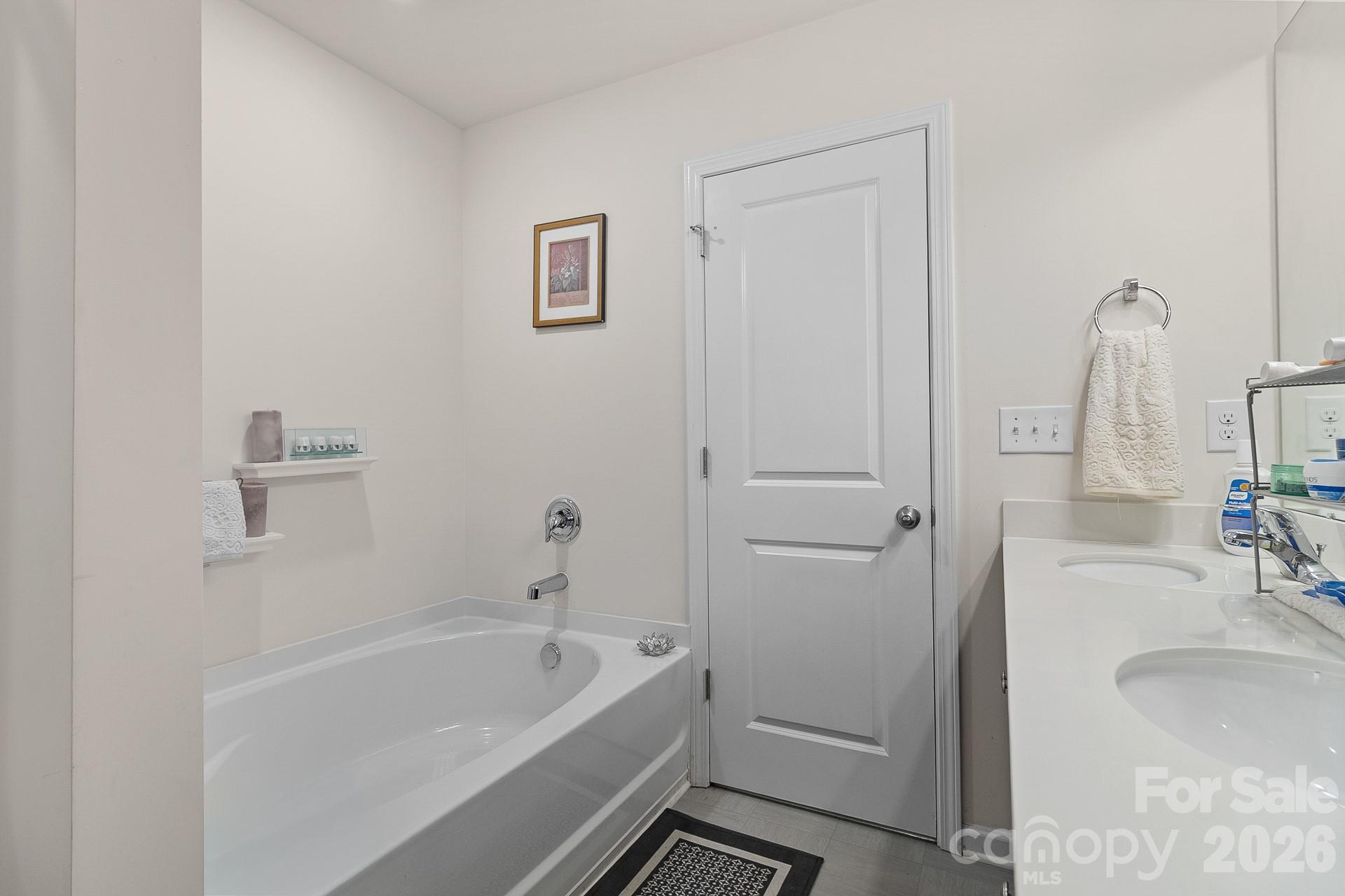 9836 Oak Barrel Lane — Charlotte
