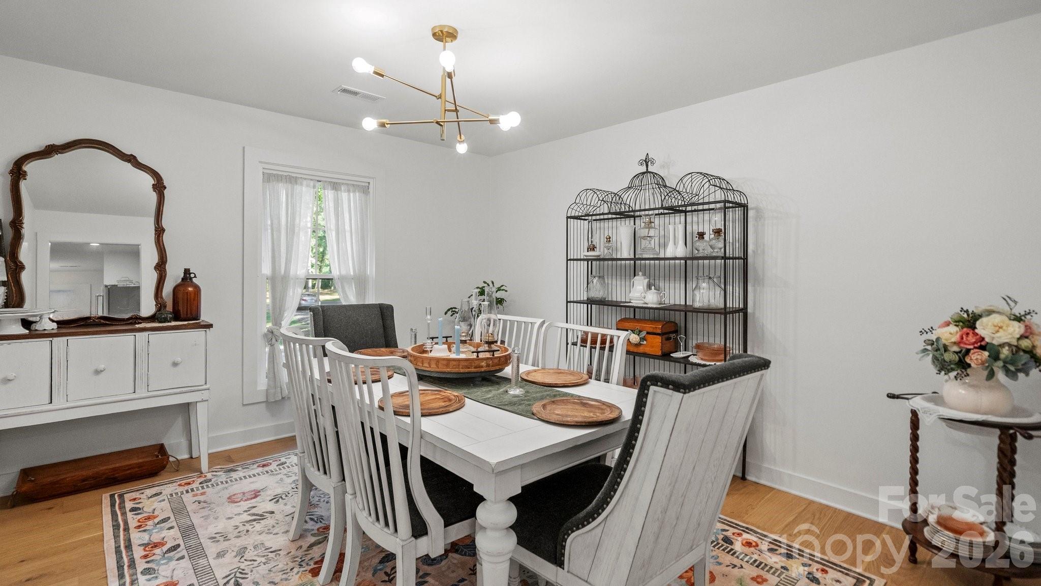 215 Ridgewood Drive — Monroe