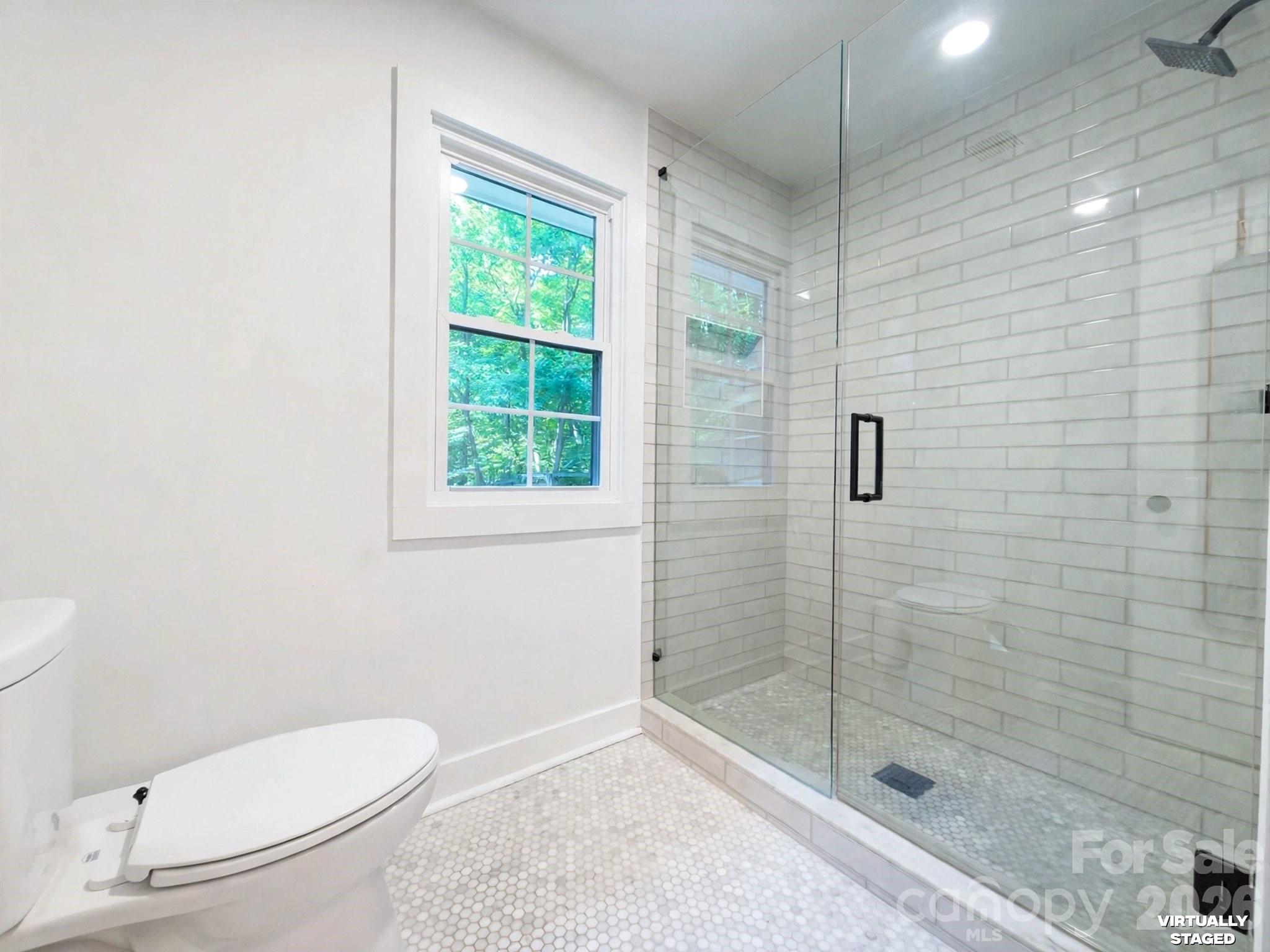 215 Ridgewood Drive — Monroe