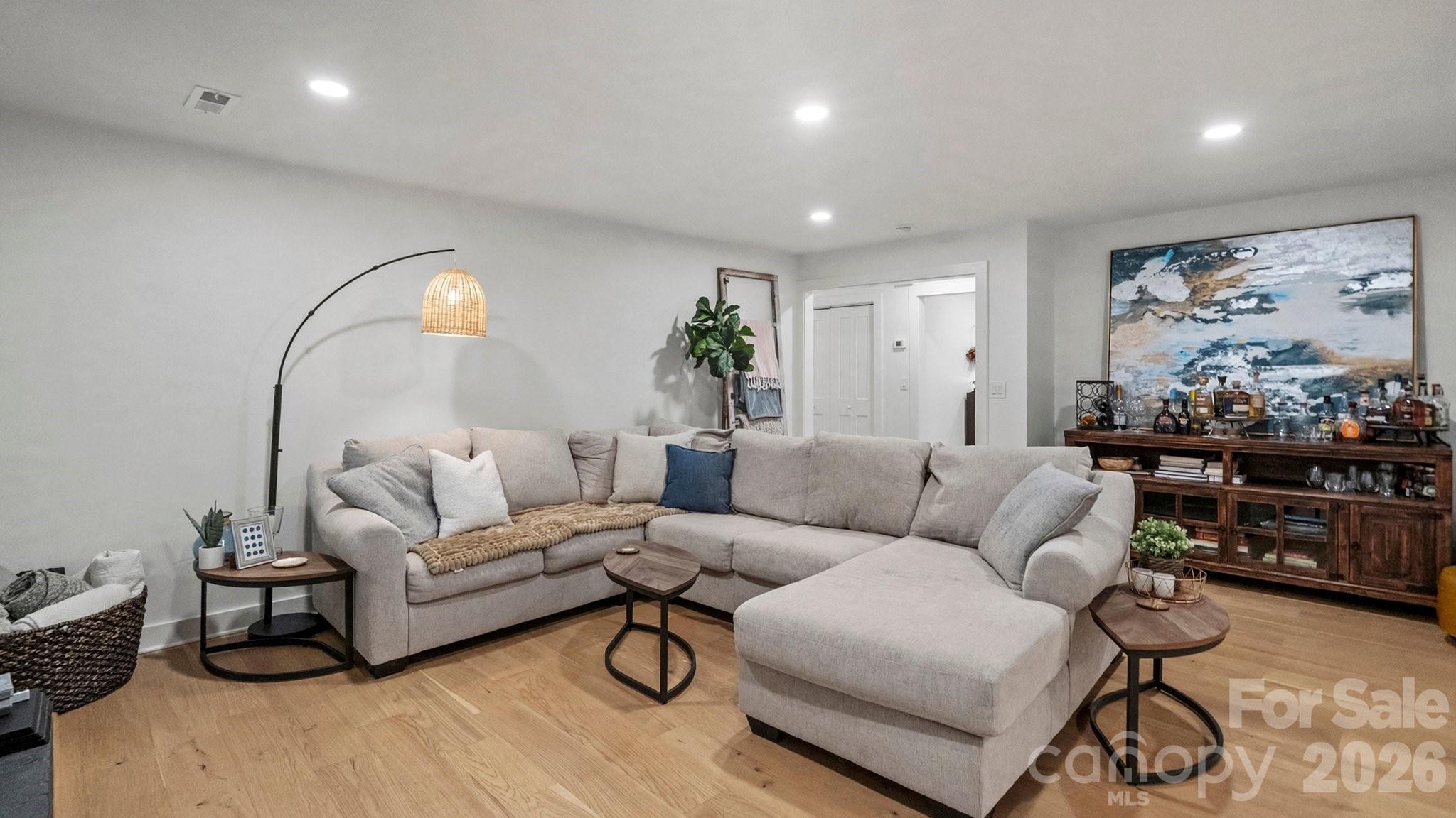 215 Ridgewood Drive — Monroe