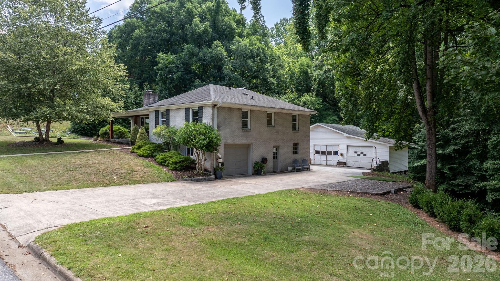 1007 I Street — North Wilkesboro