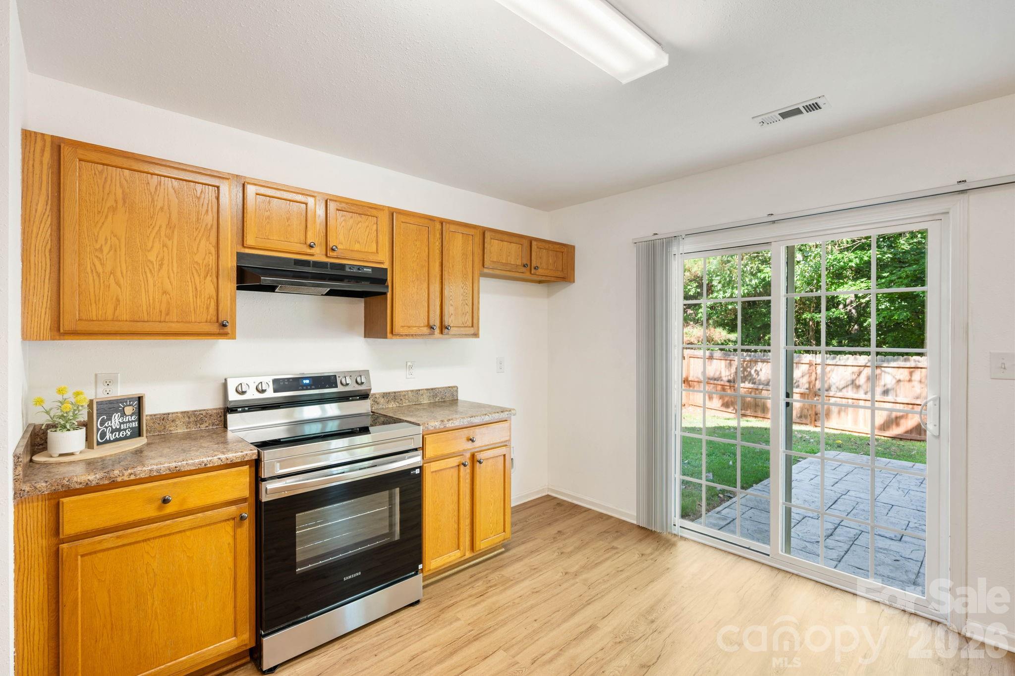 1429 River Run Road — Lowell