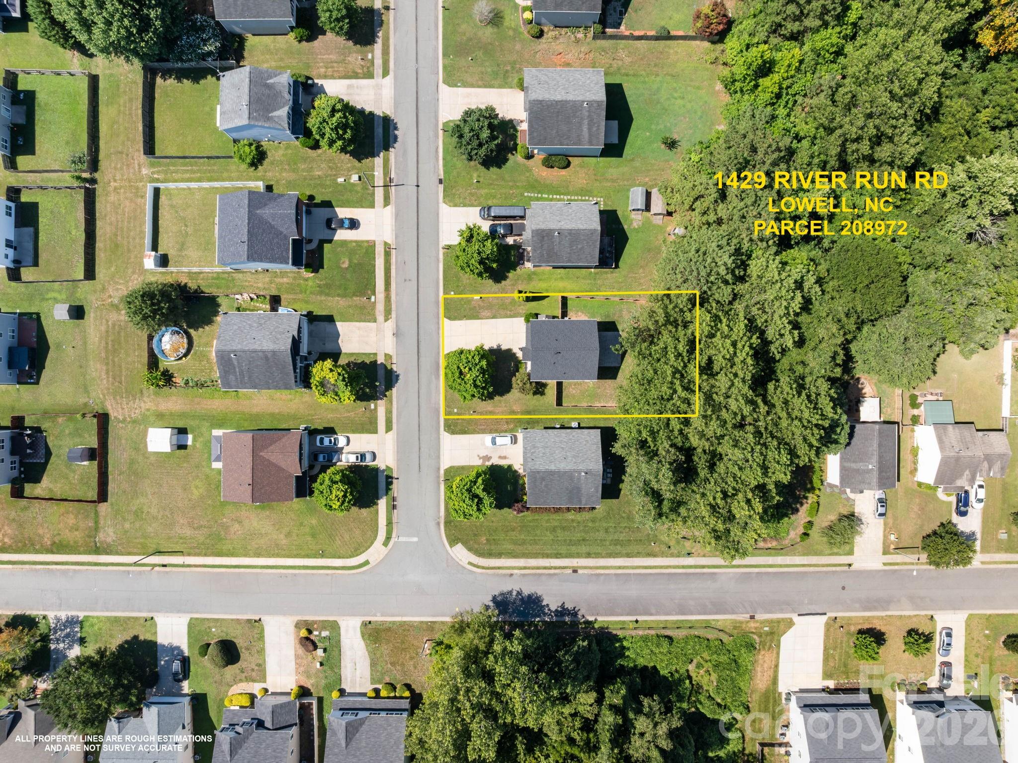 1429 River Run Road — Lowell