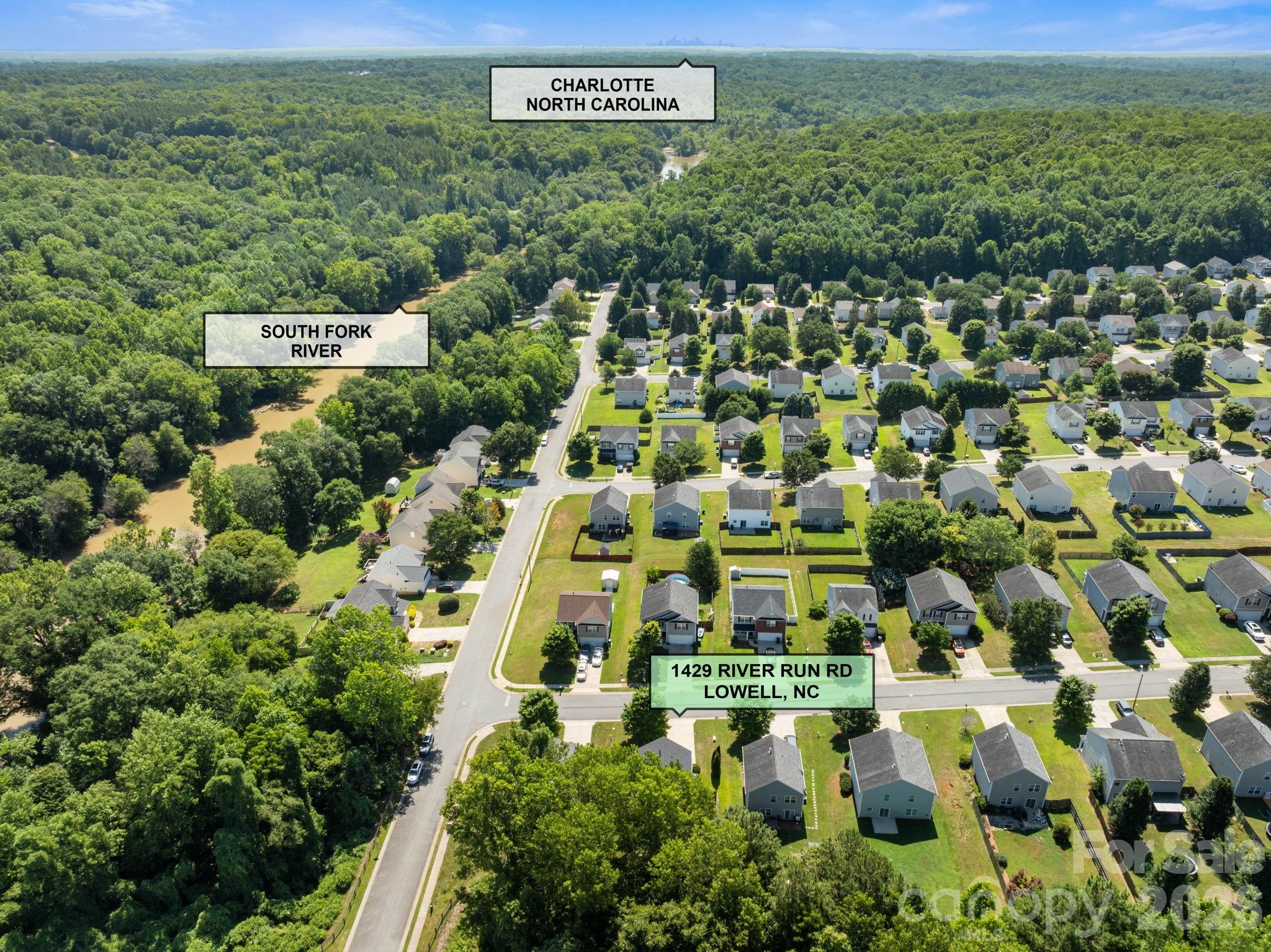 1429 River Run Road — Lowell