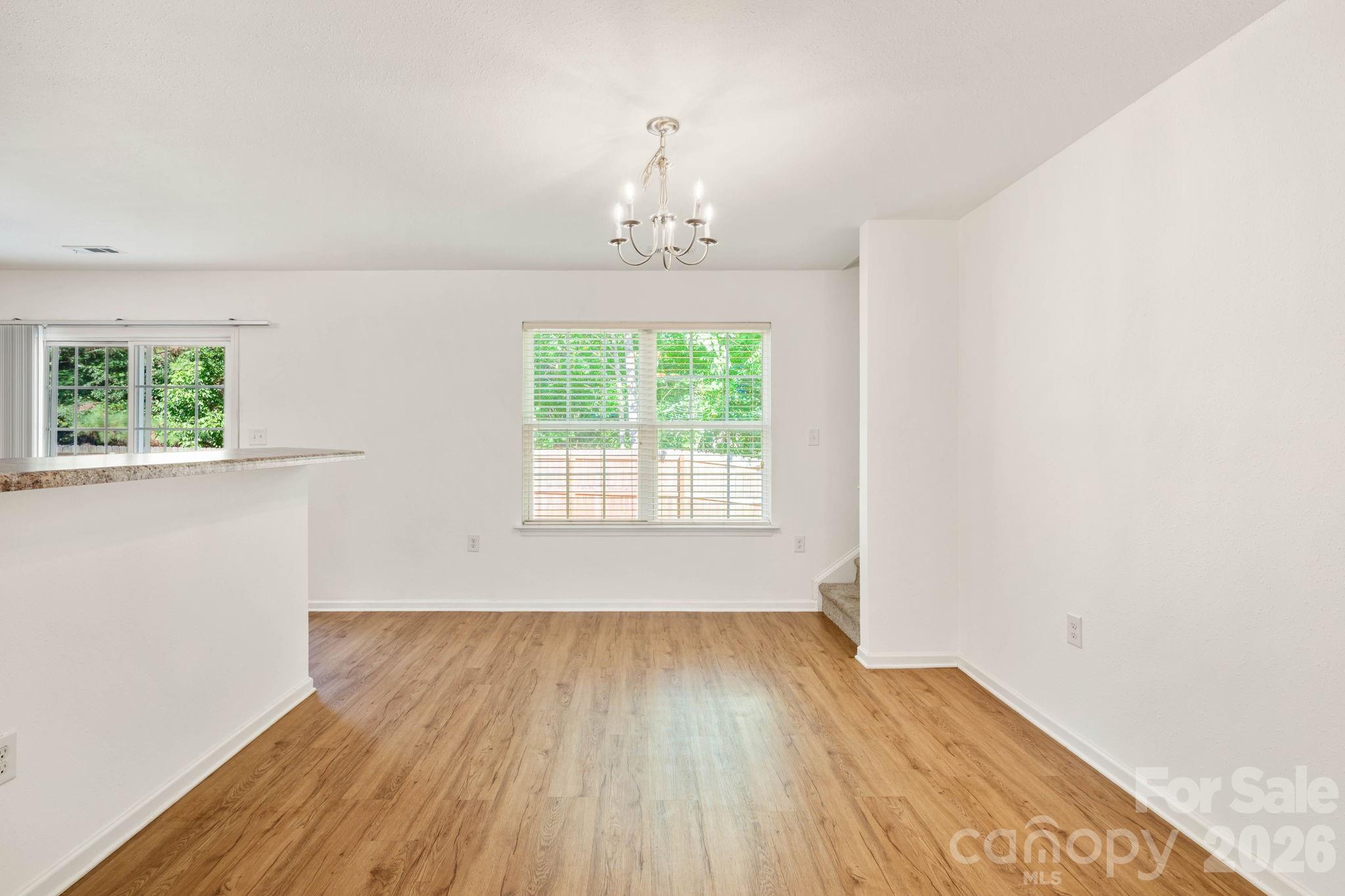 1429 River Run Road — Lowell