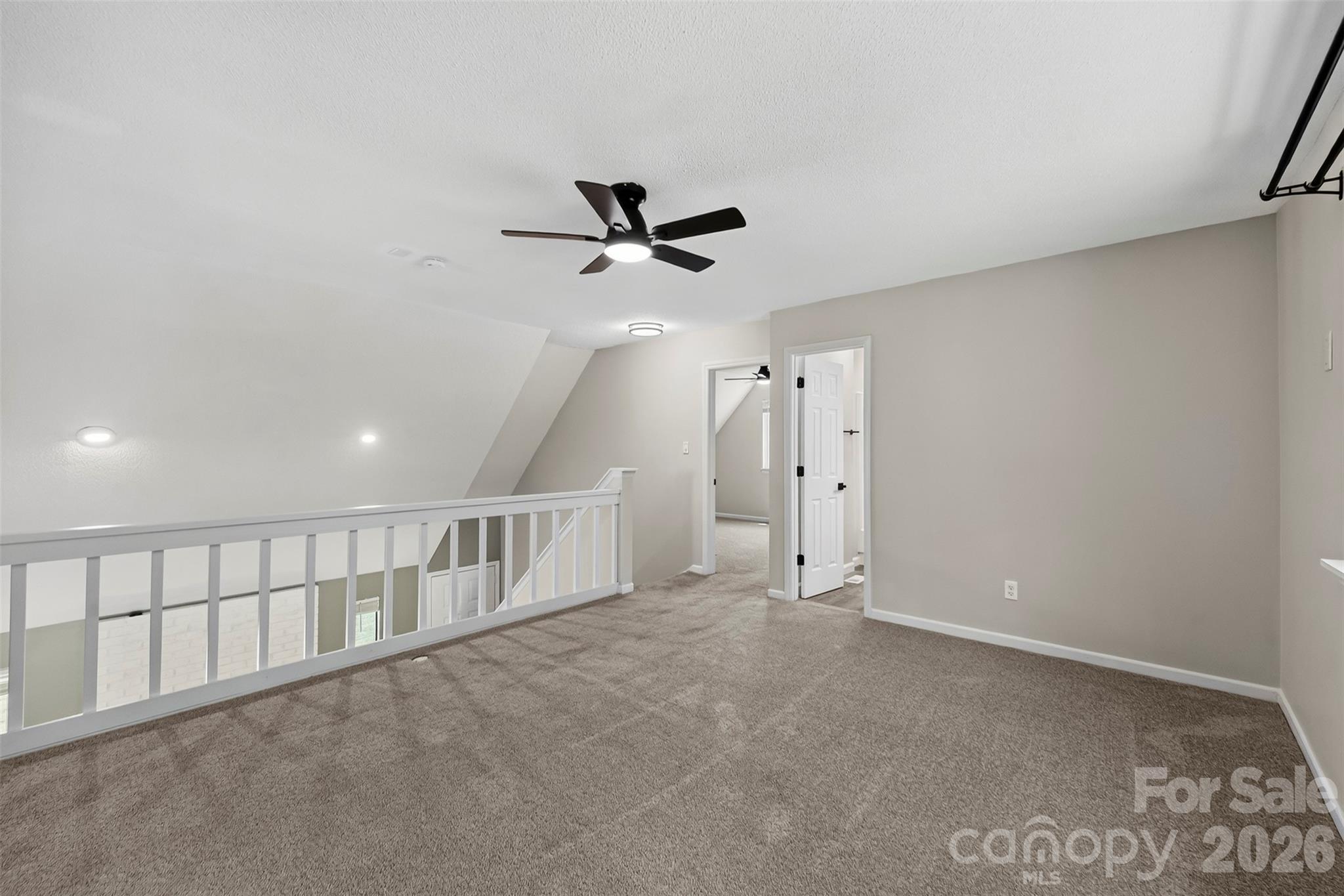6719 Montezuma Trail — Charlotte