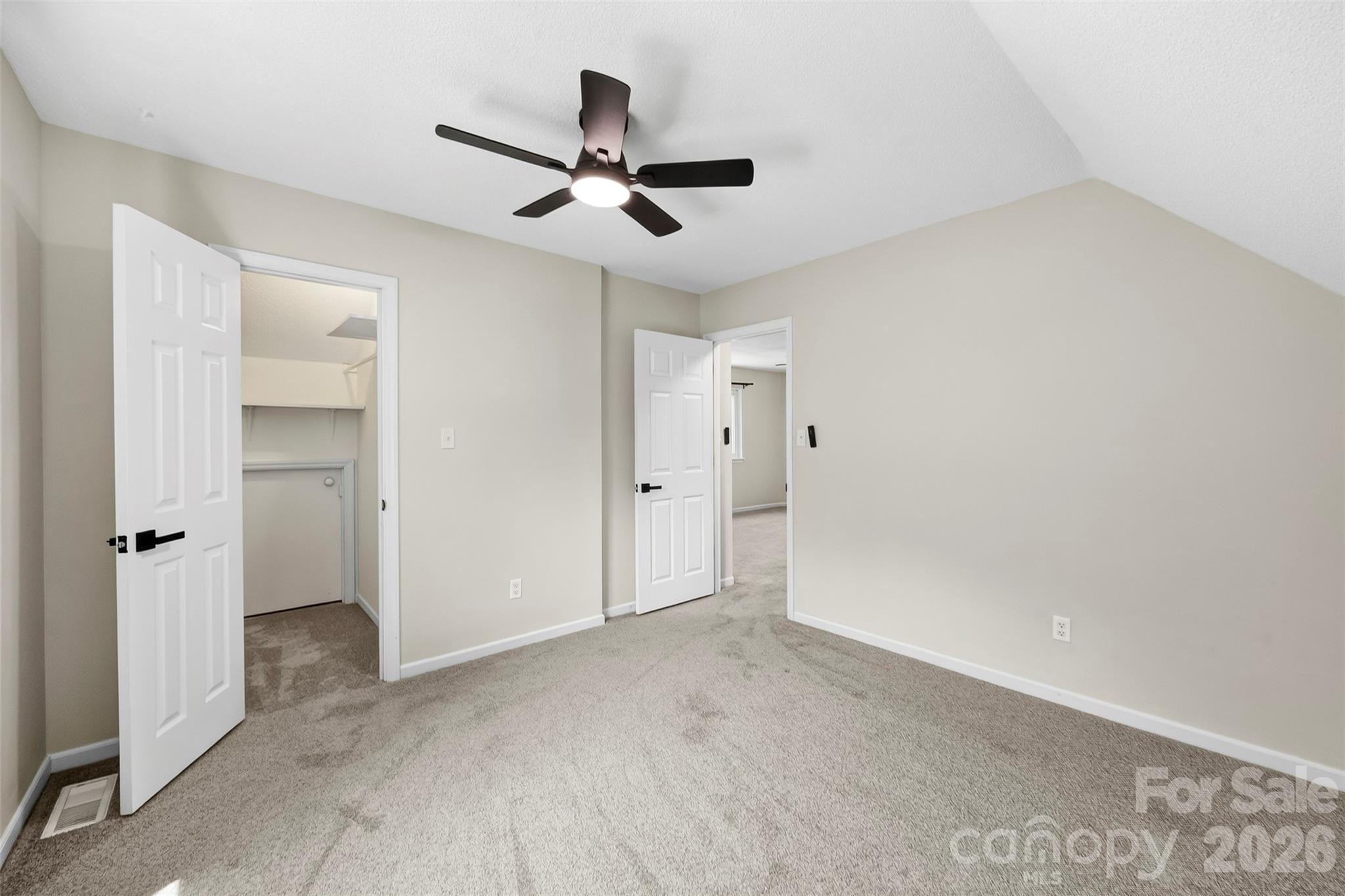 6719 Montezuma Trail — Charlotte