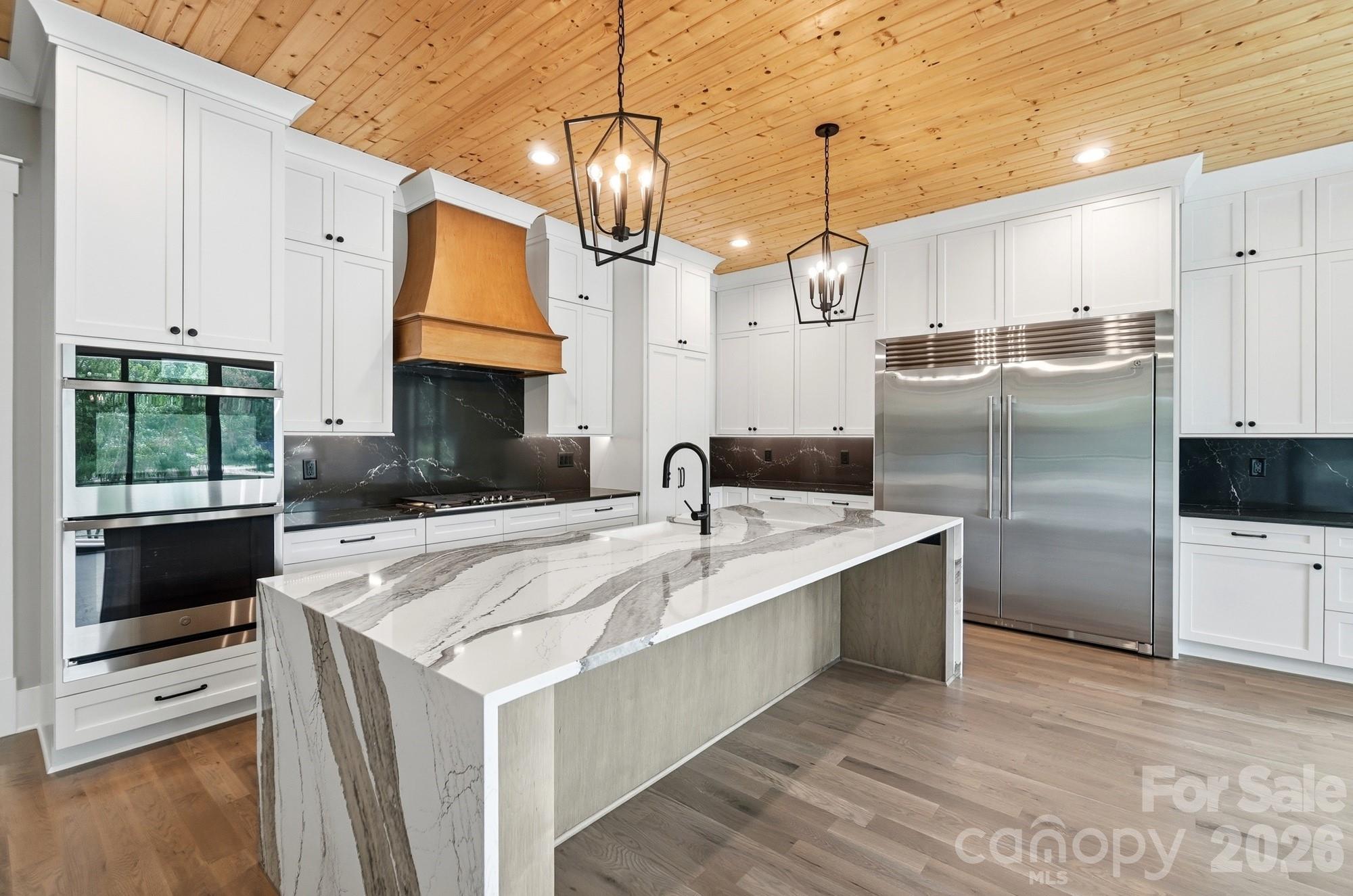 110 Zwilling Court — Troutman