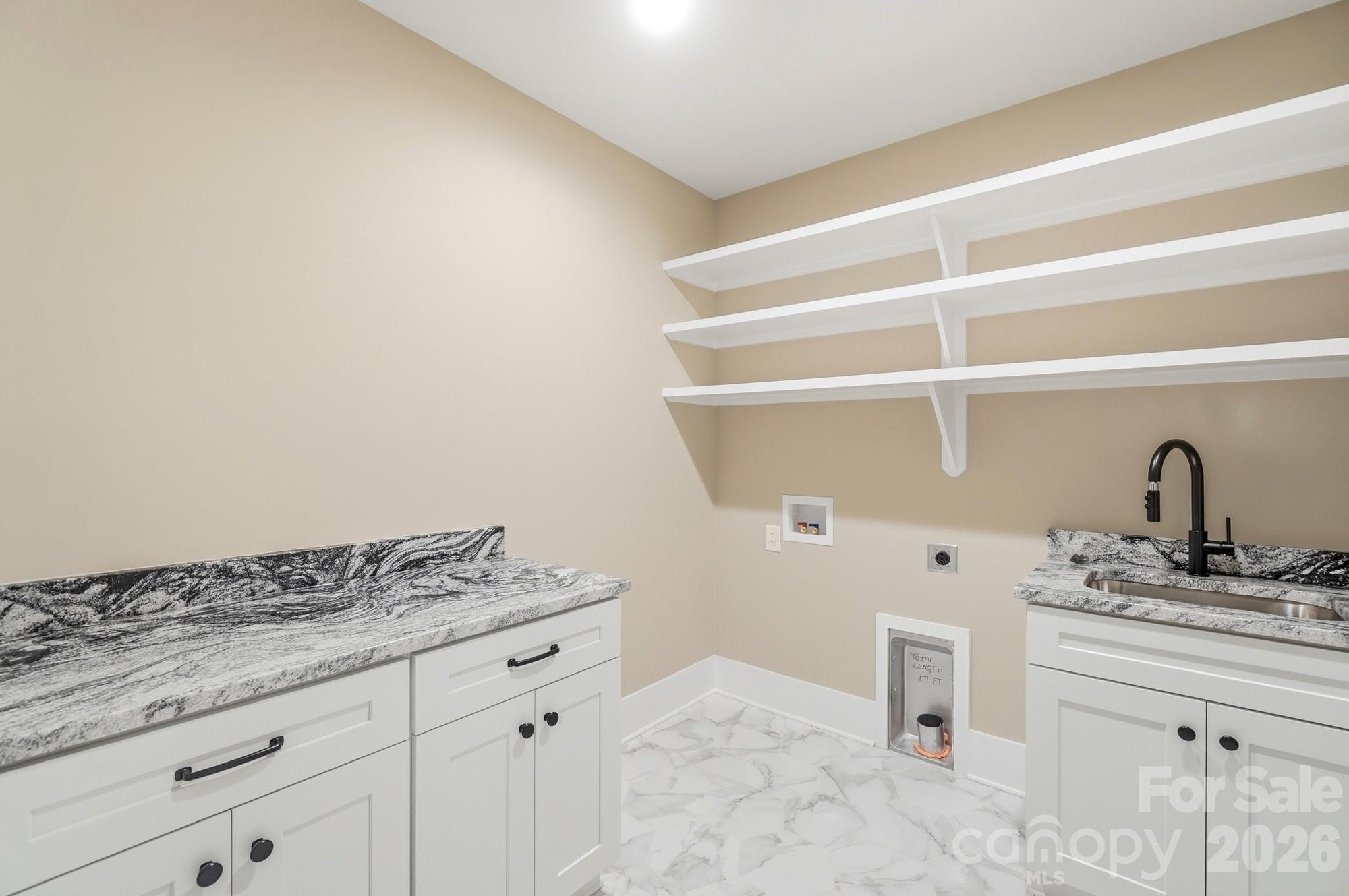110 Zwilling Court — Troutman