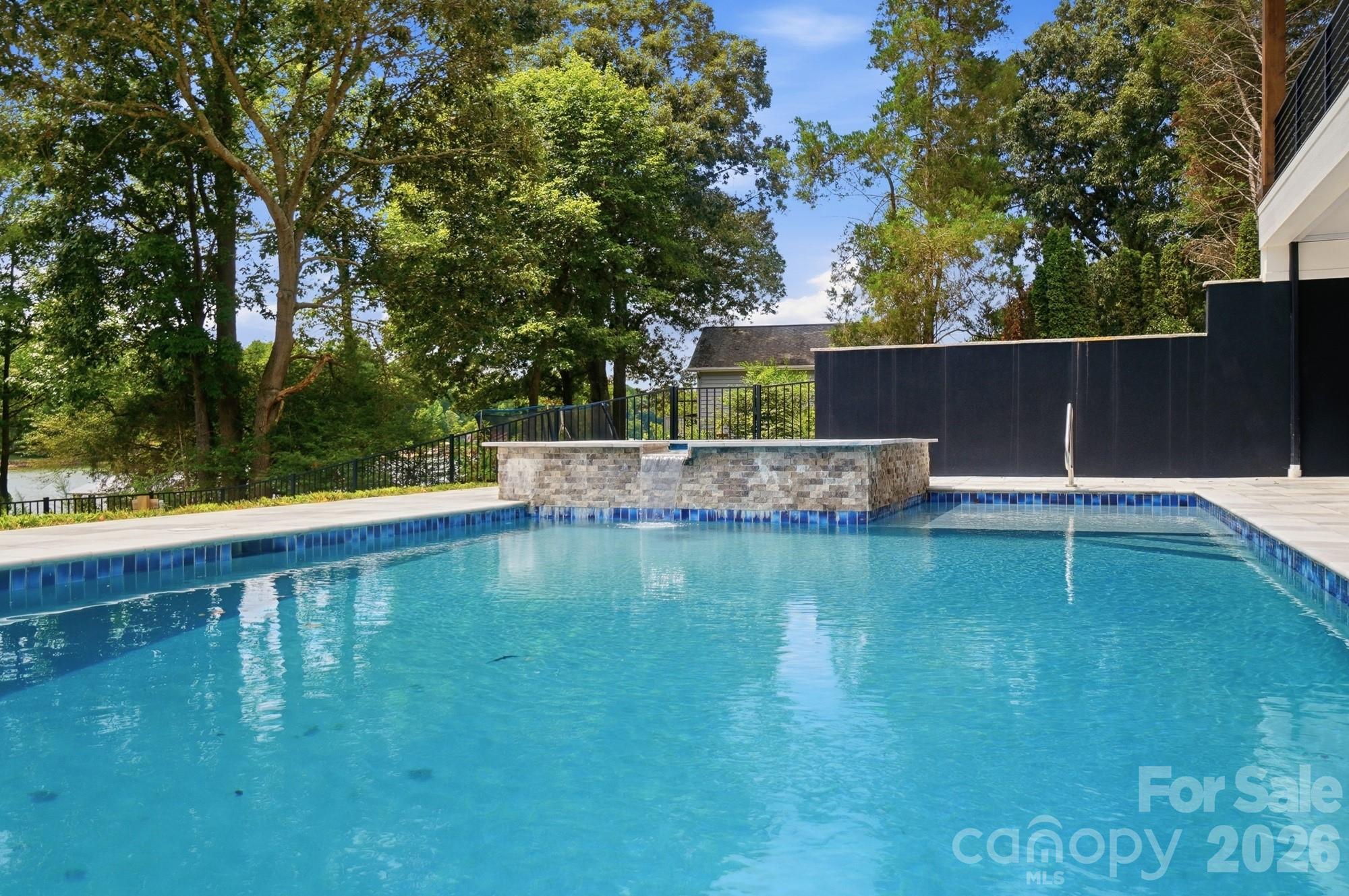 110 Zwilling Court — Troutman