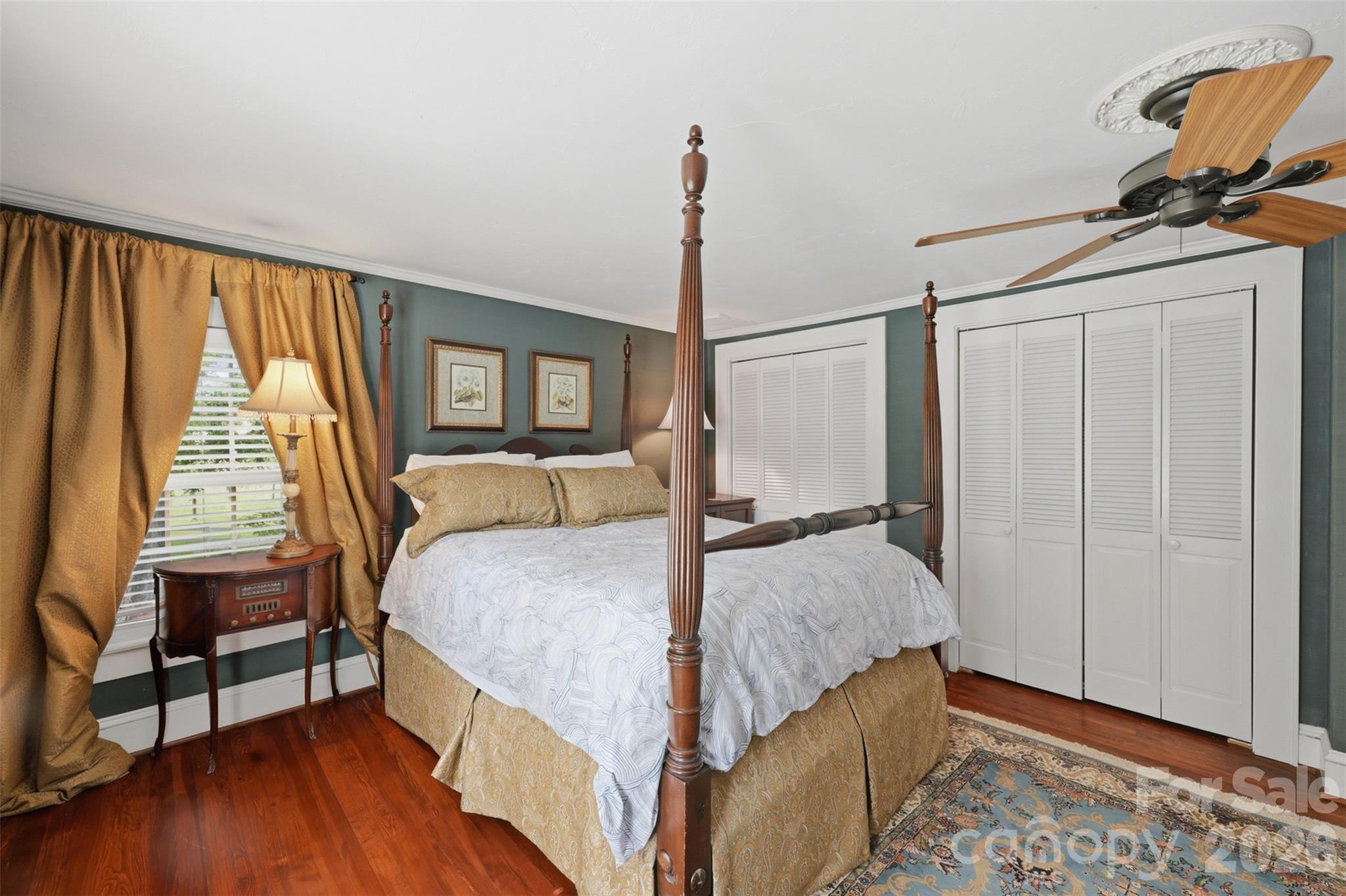 1670 Southwest Boulevard — Newton