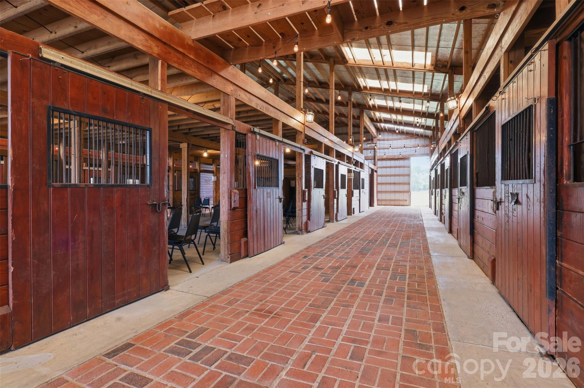1670 Southwest Boulevard — Newton