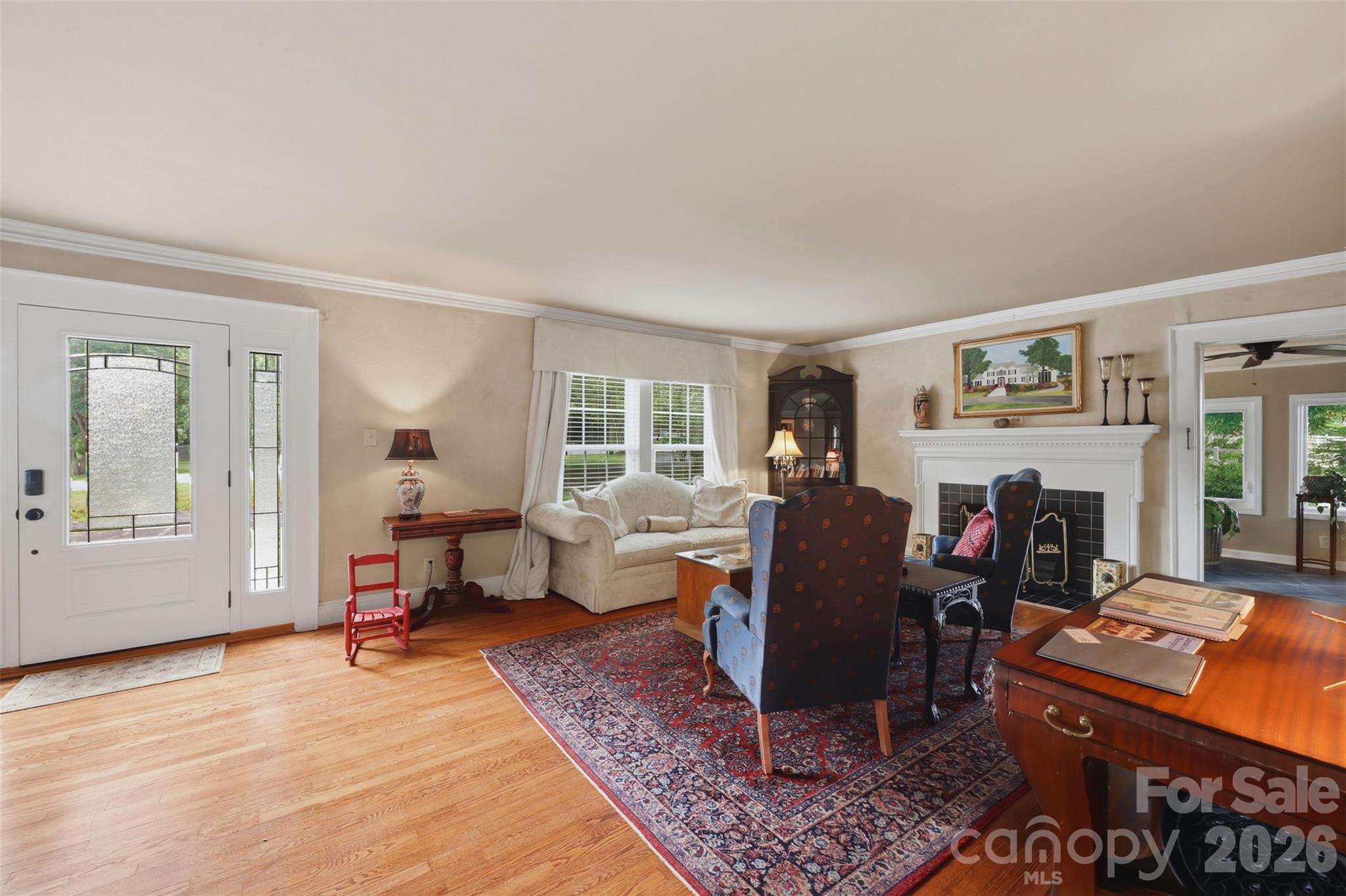 1670 Southwest Boulevard — Newton