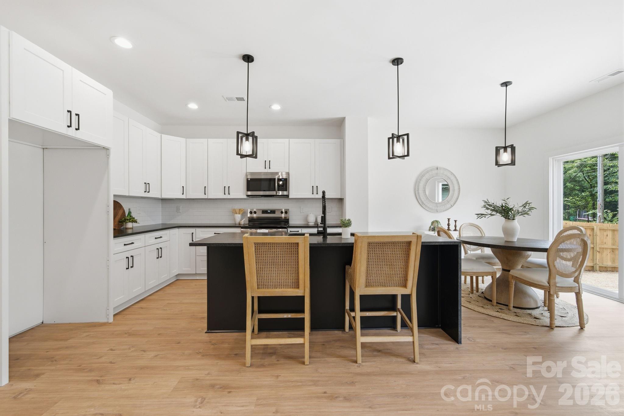 1735 Byrum Street — Charlotte