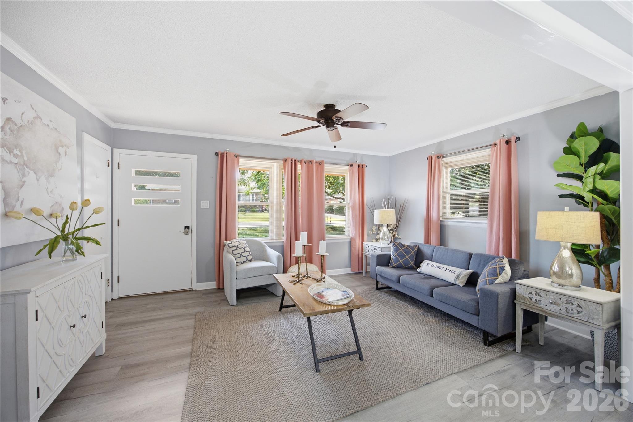 4821 Raleigh Street — Conover