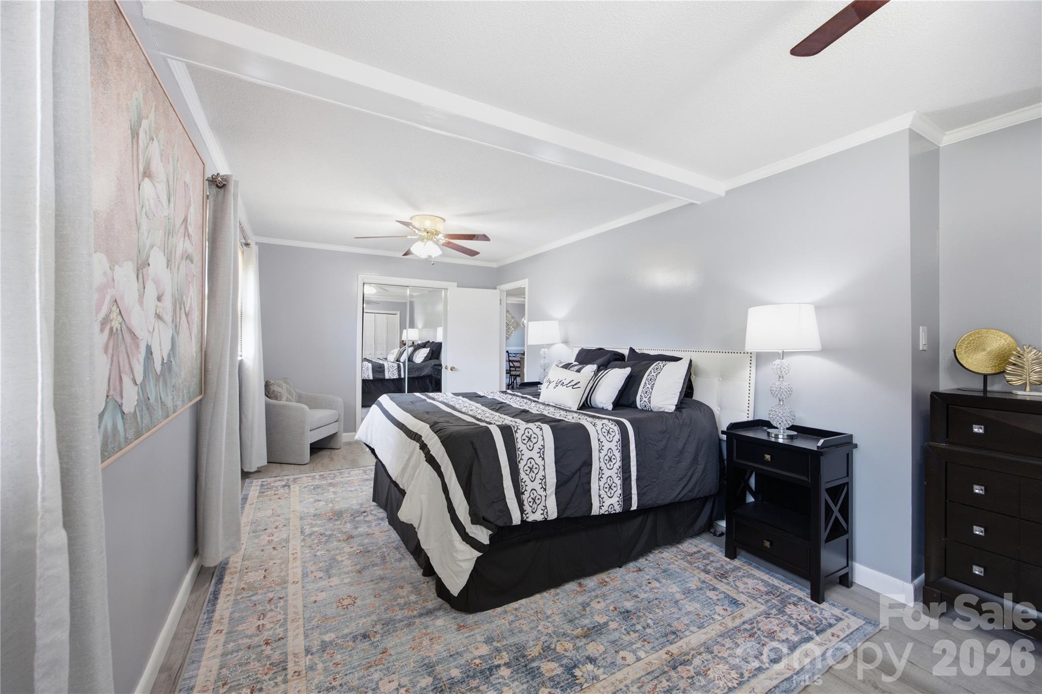 4821 Raleigh Street — Conover