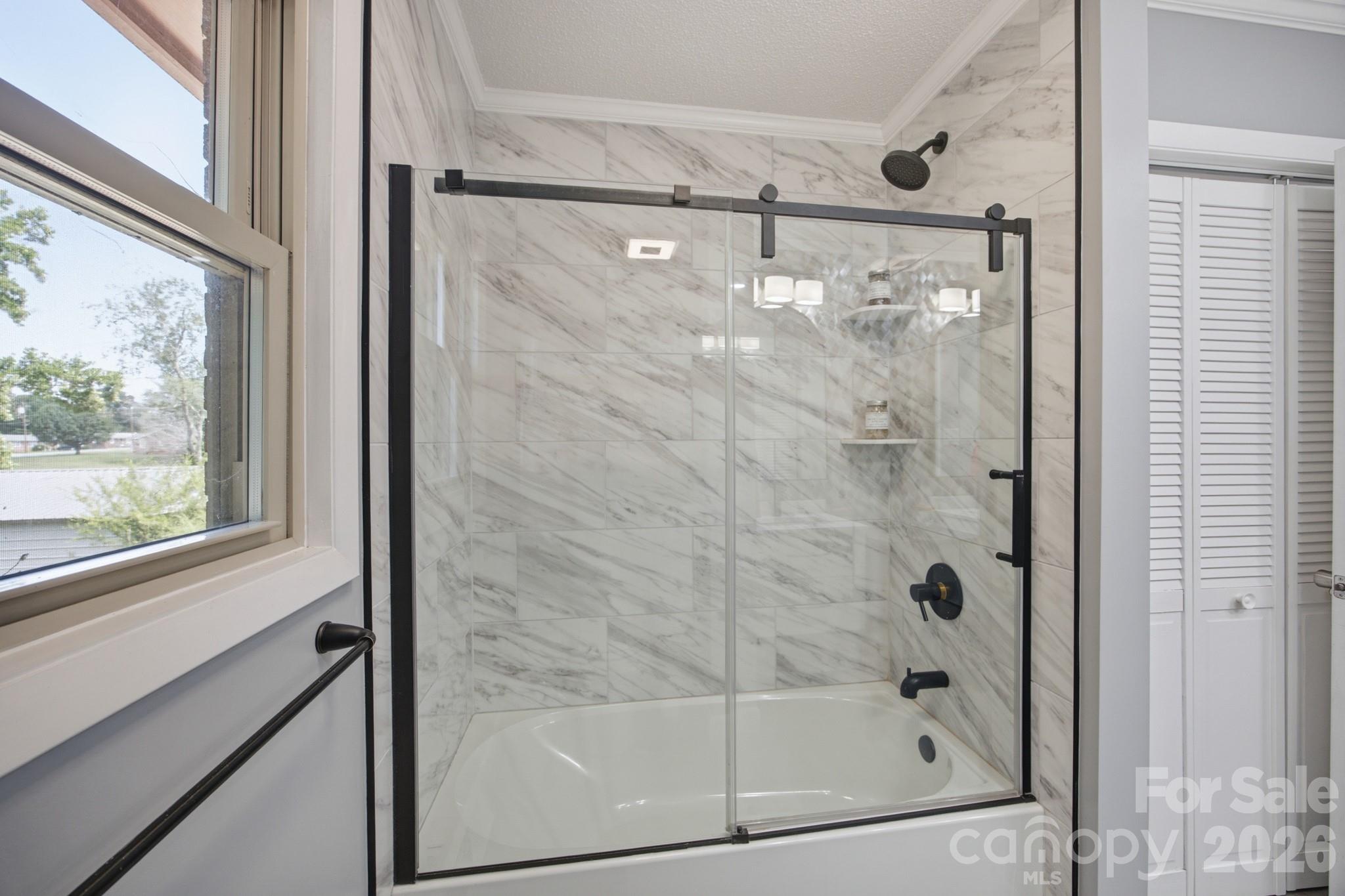 4821 Raleigh Street — Conover