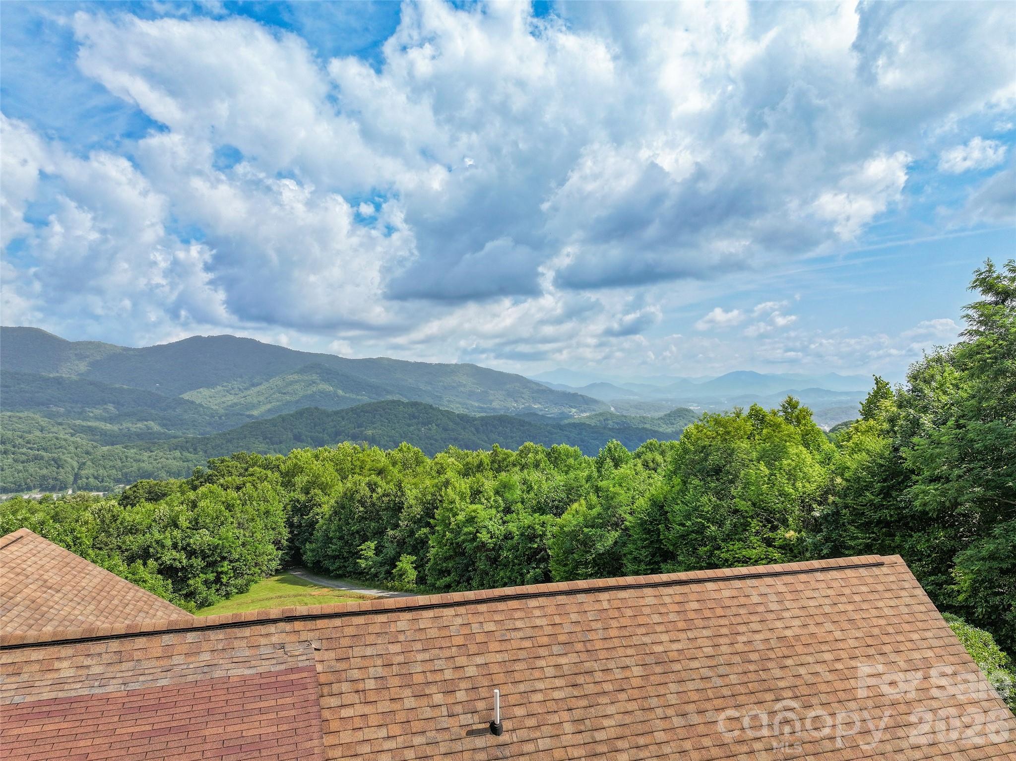 220 Mica Mine Road — Waynesville