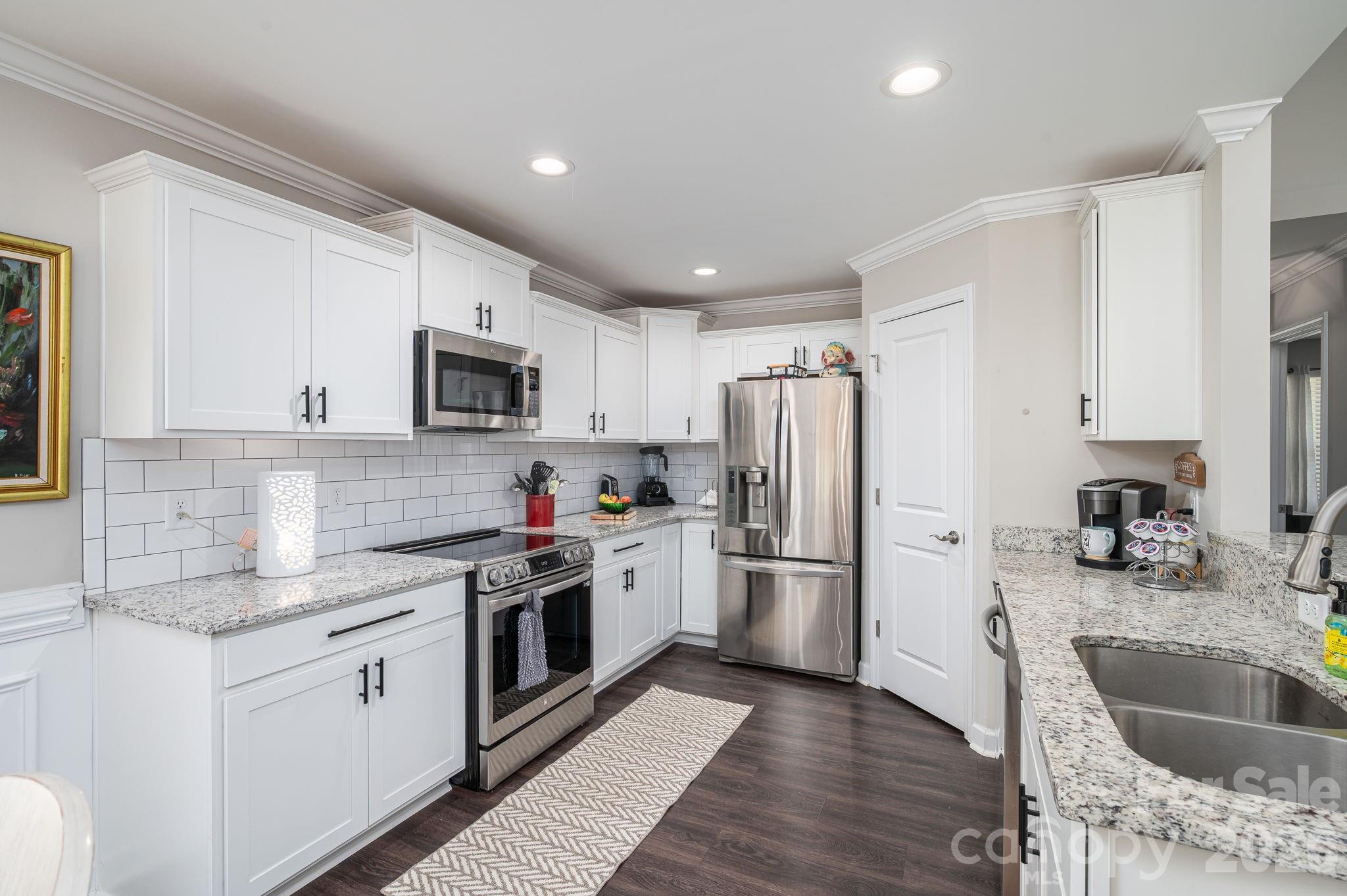 4164 S Olivers Cross Road — Newton