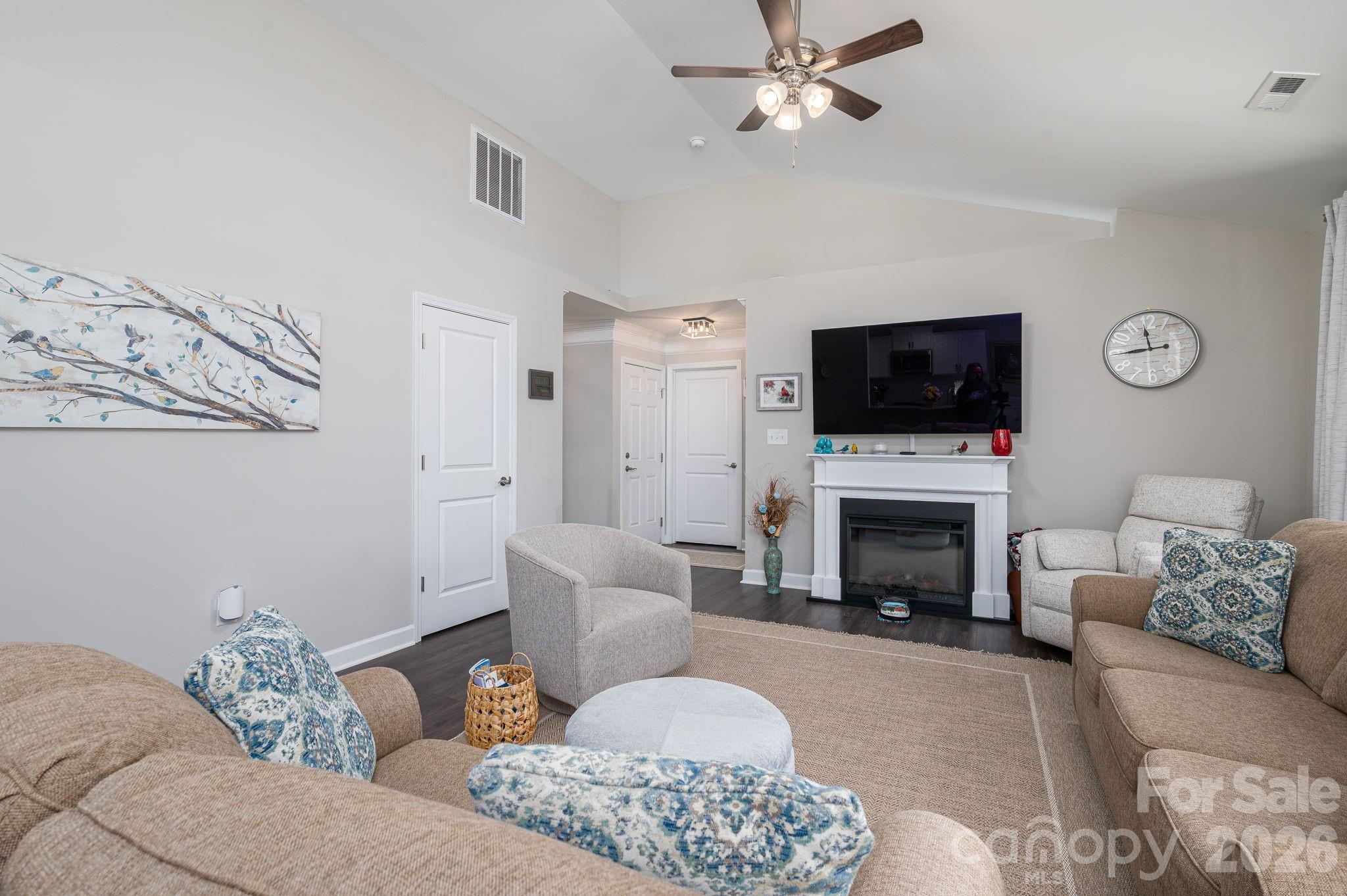 4164 S Olivers Cross Road — Newton