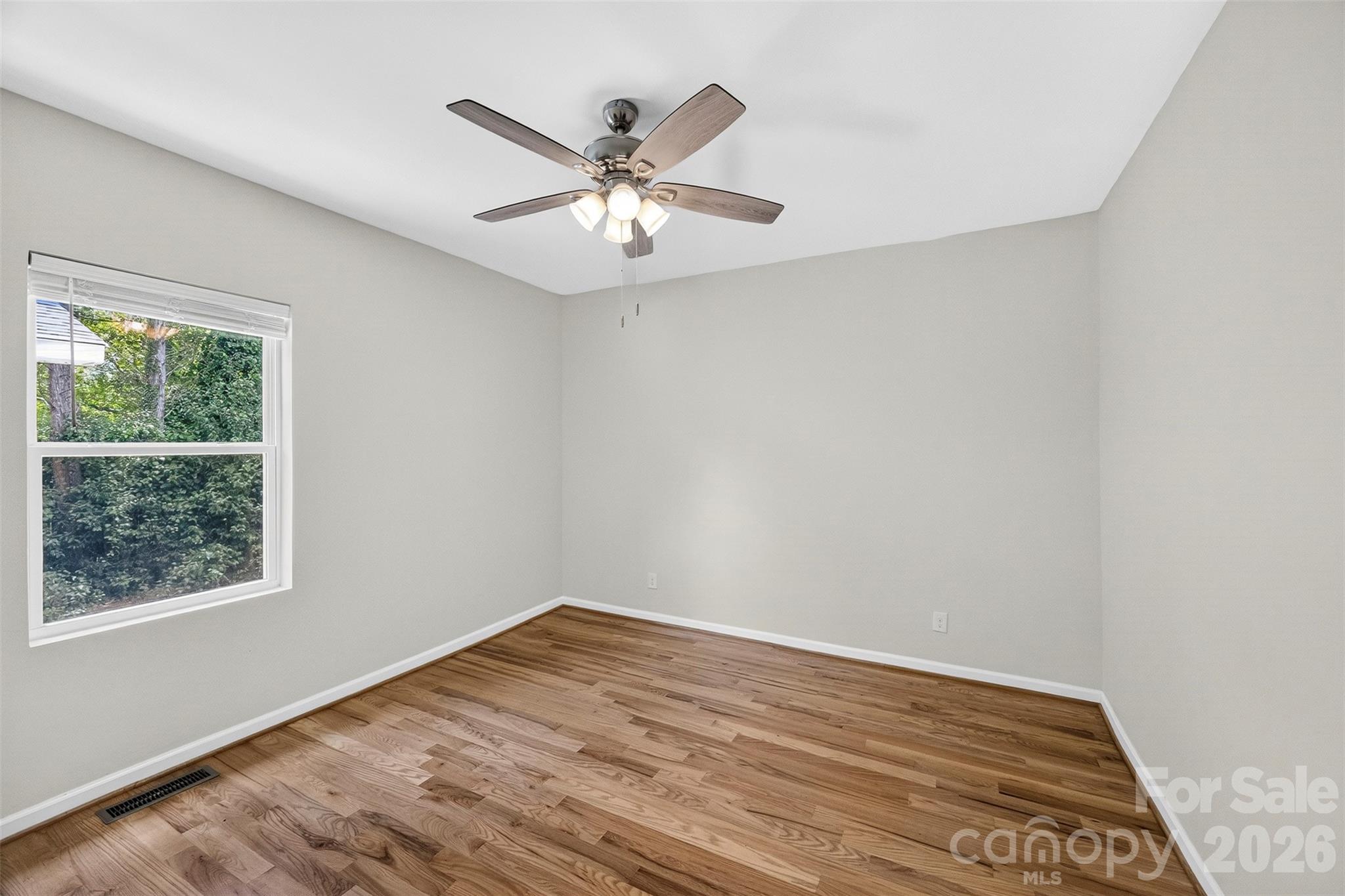904 Laye Street — Belmont