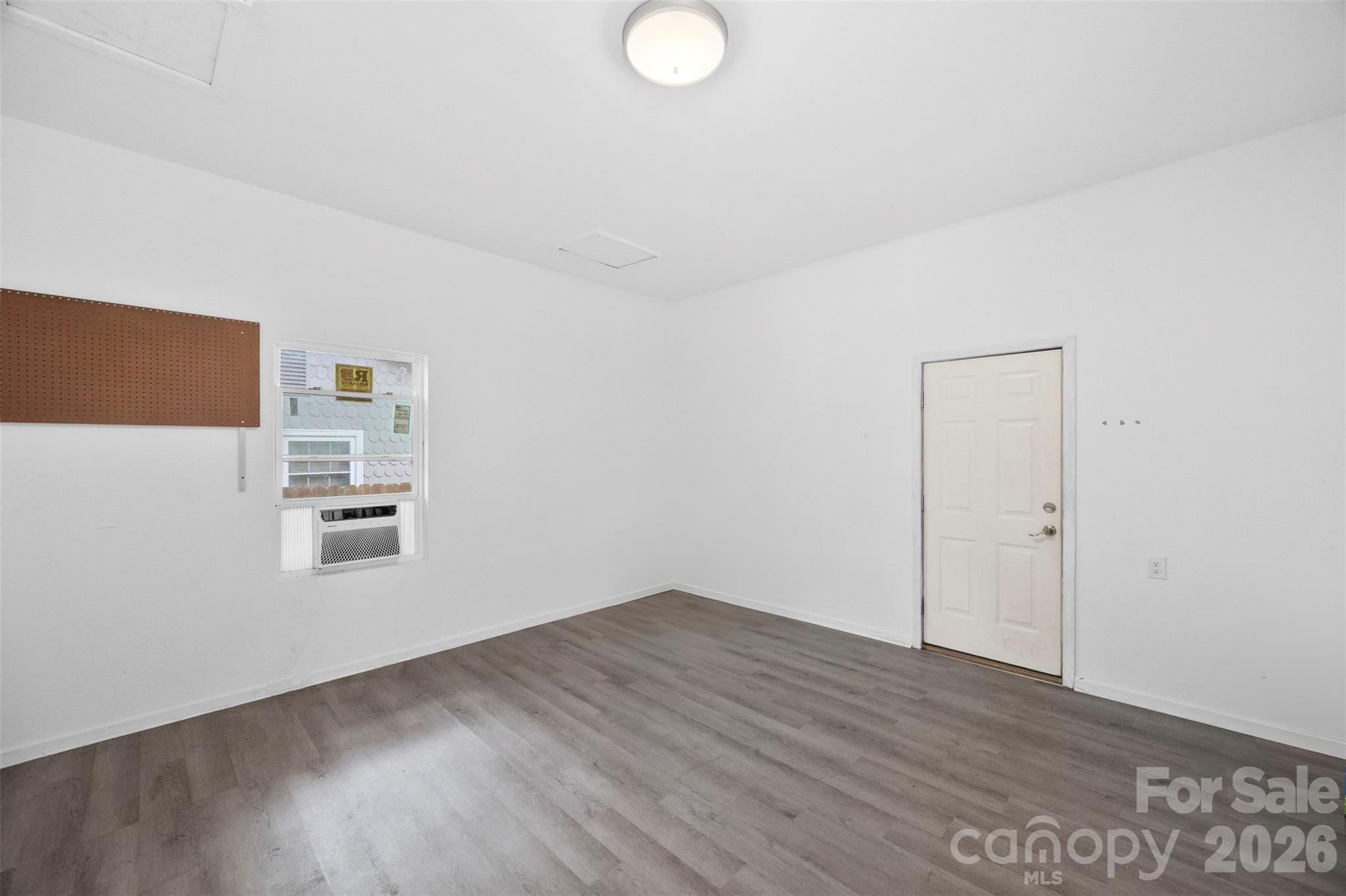 904 Laye Street — Belmont