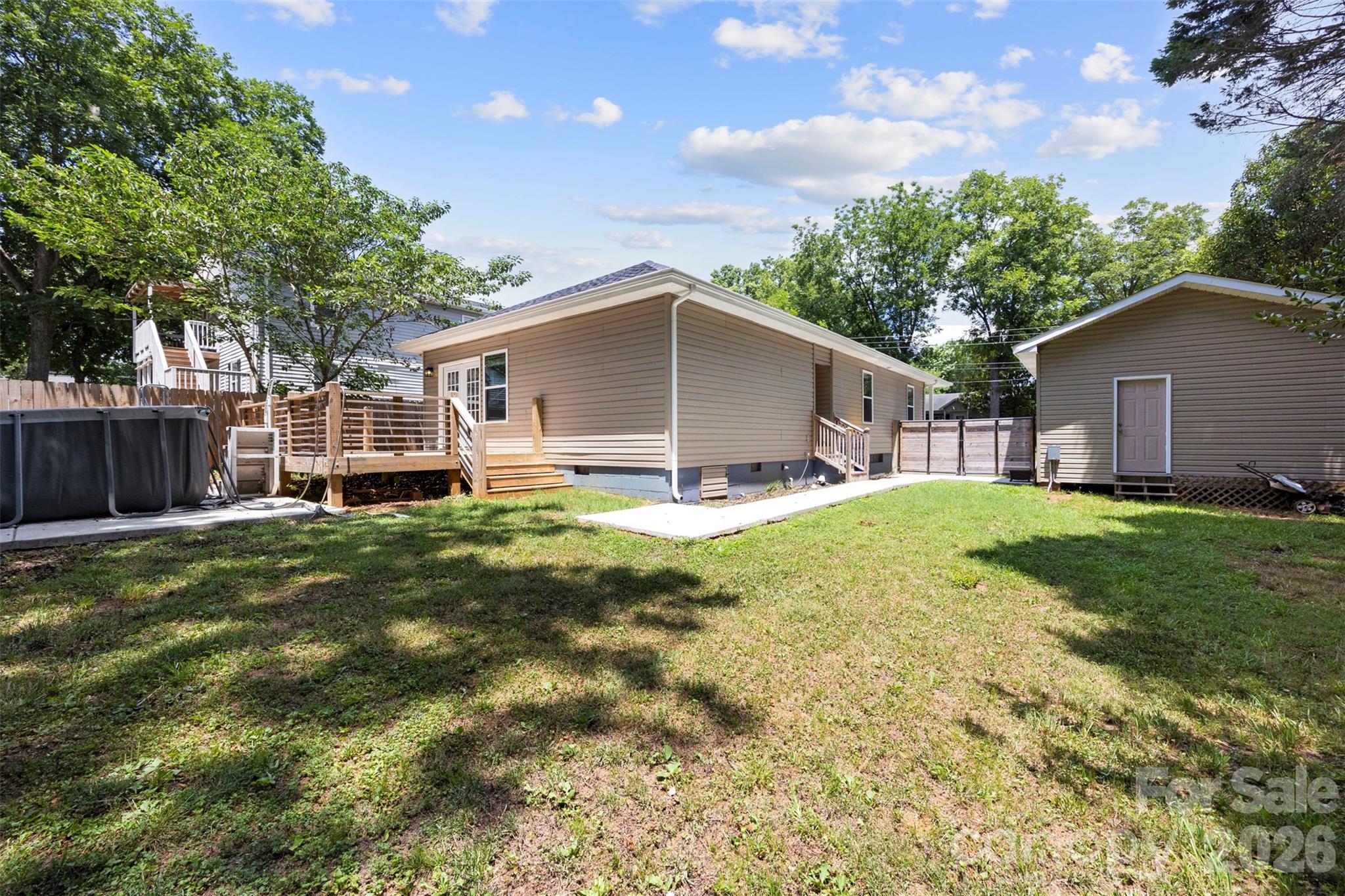 904 Laye Street — Belmont