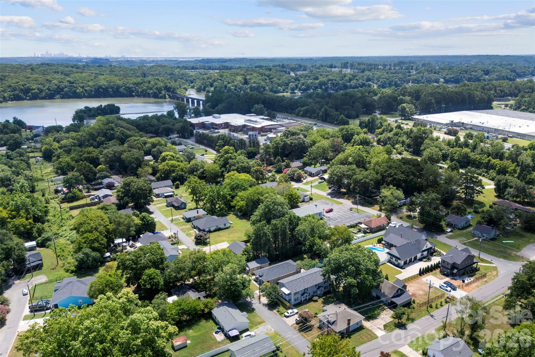 904 Laye Street — Belmont