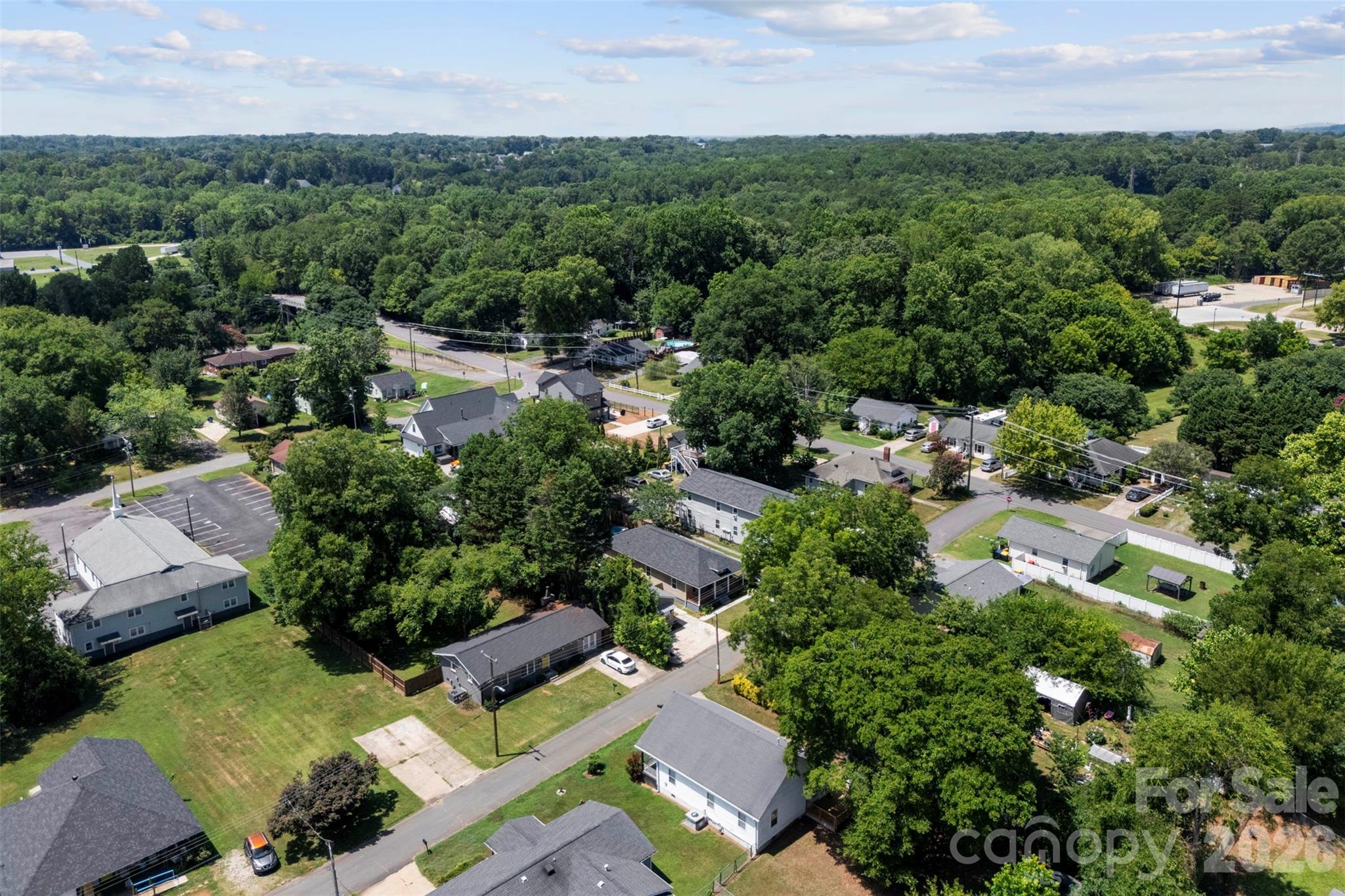 904 Laye Street — Belmont