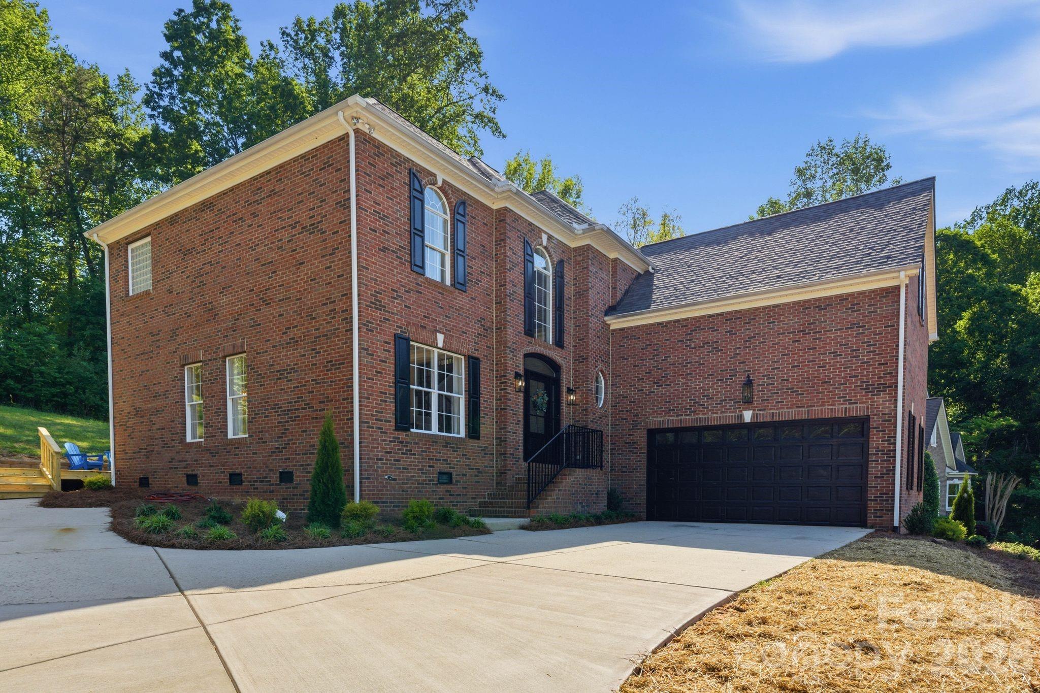 131 Normandy Road — Mooresville