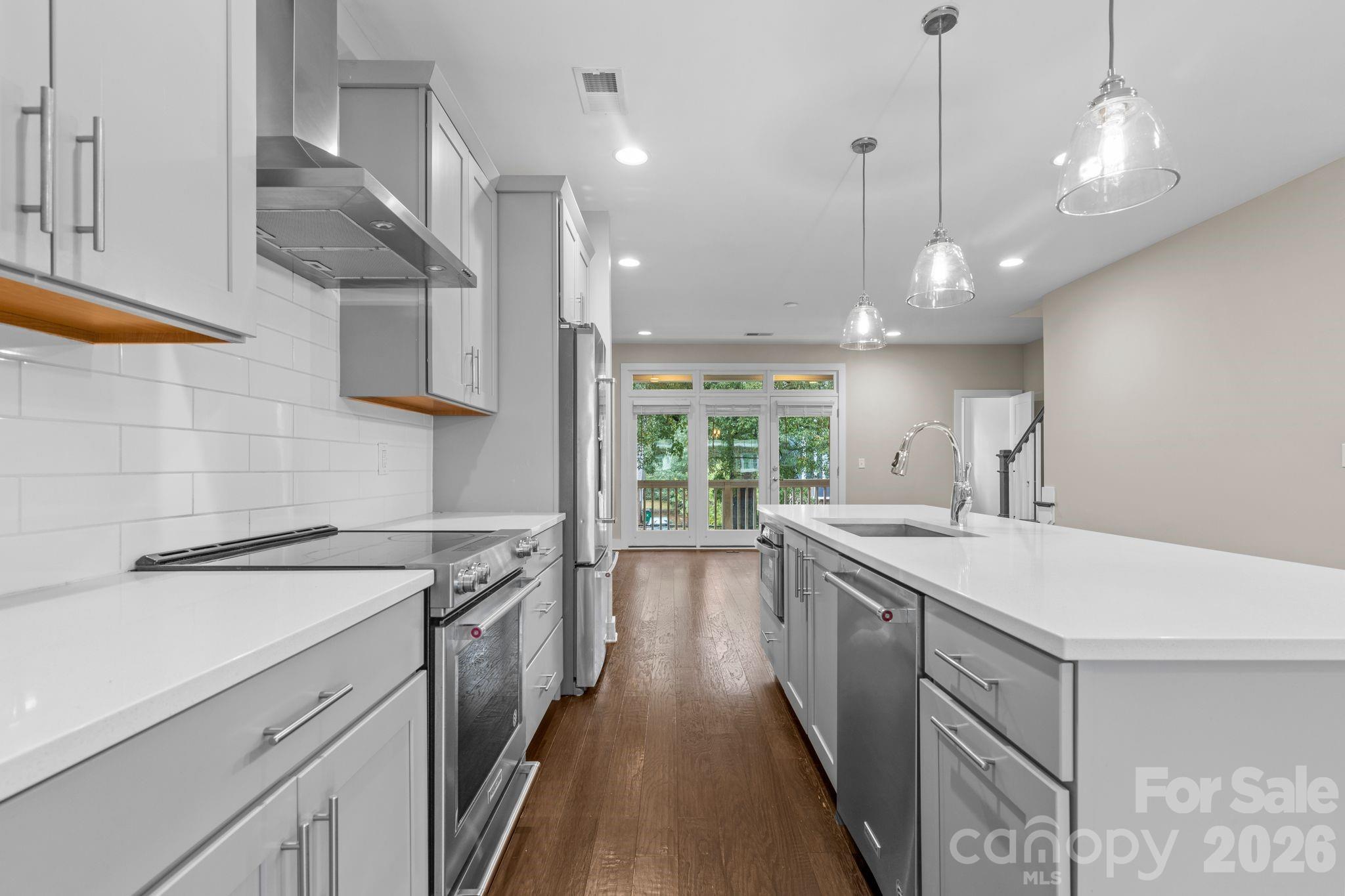 129 Grandin Road — Charlotte