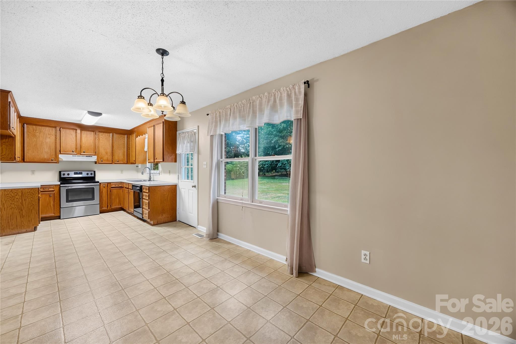 156 Doe Trail Lane — Statesville