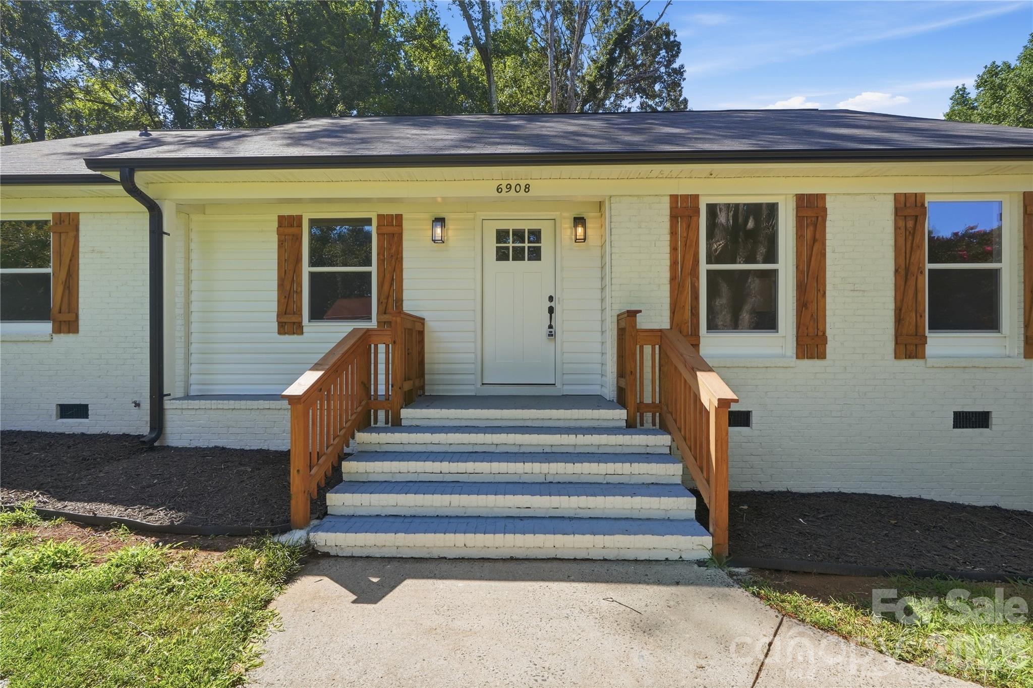 6908 Ludwig Drive — Charlotte