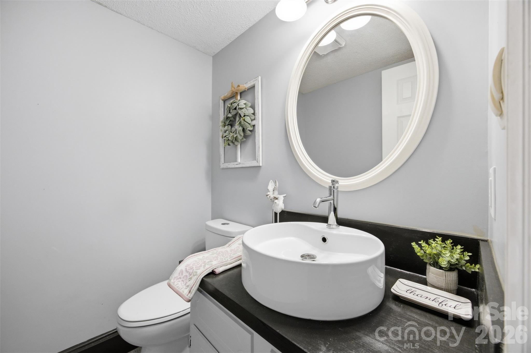 2811 Creekbed Lane — Charlotte