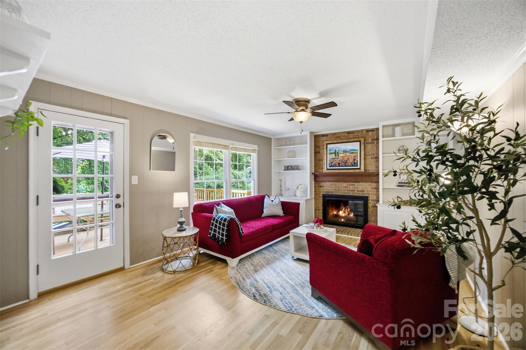 2811 Creekbed Lane — Charlotte