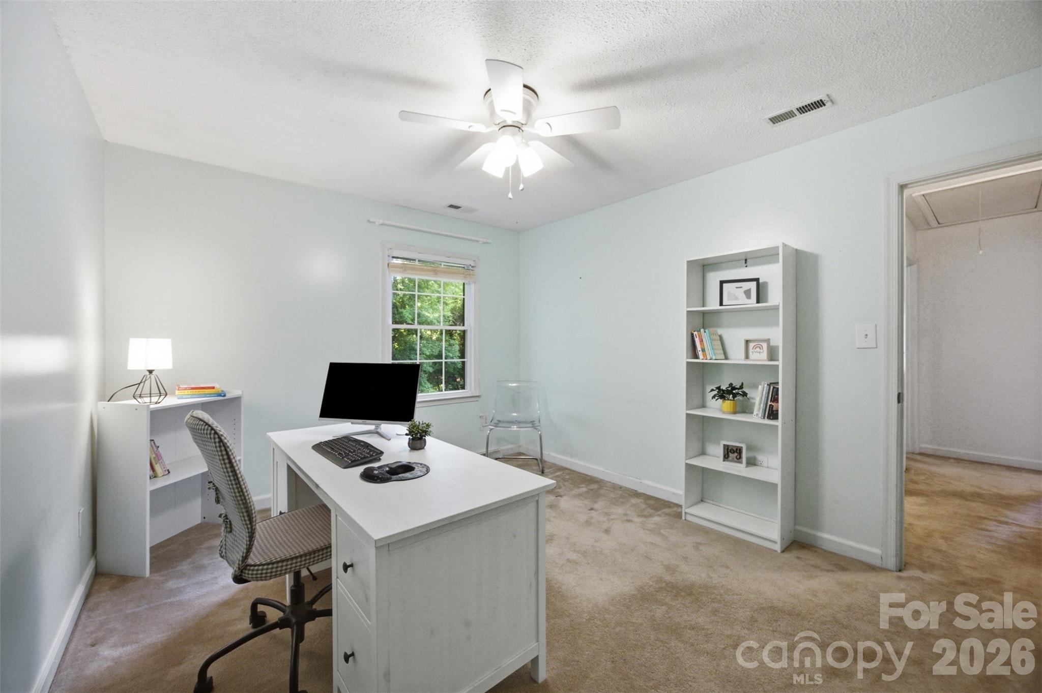 2811 Creekbed Lane — Charlotte