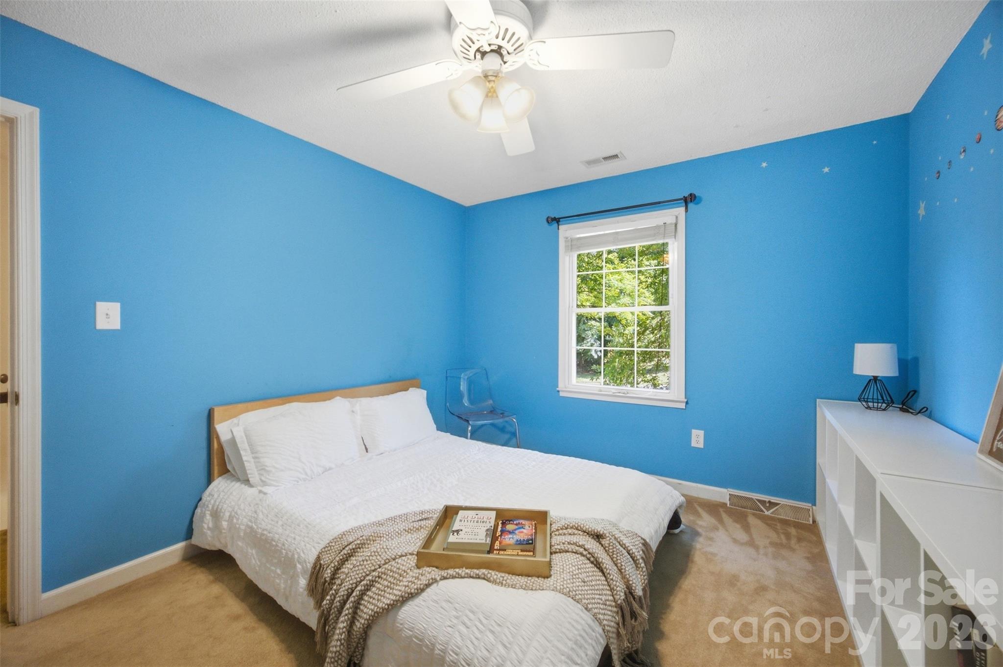 2811 Creekbed Lane — Charlotte