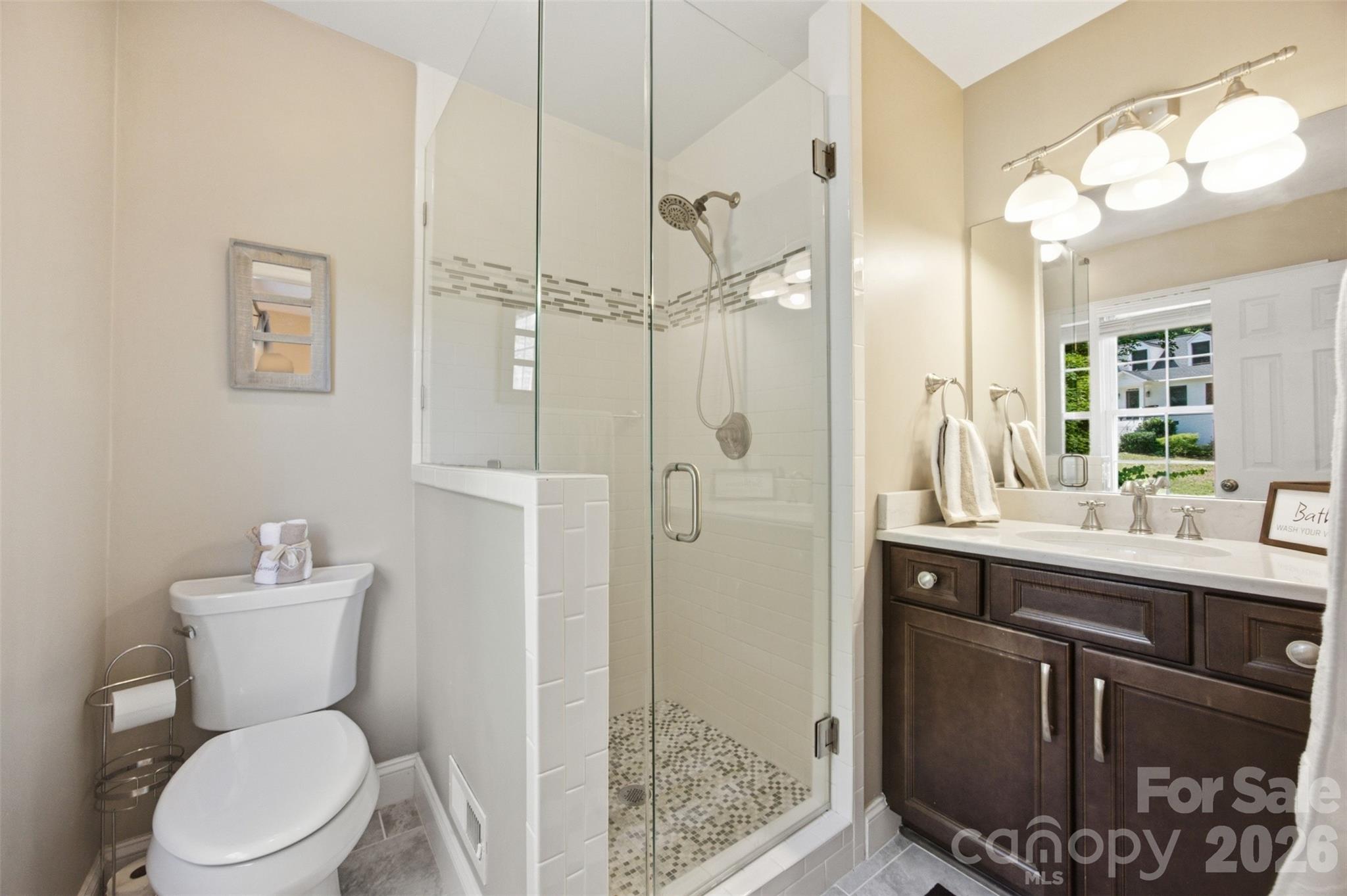 2811 Creekbed Lane — Charlotte