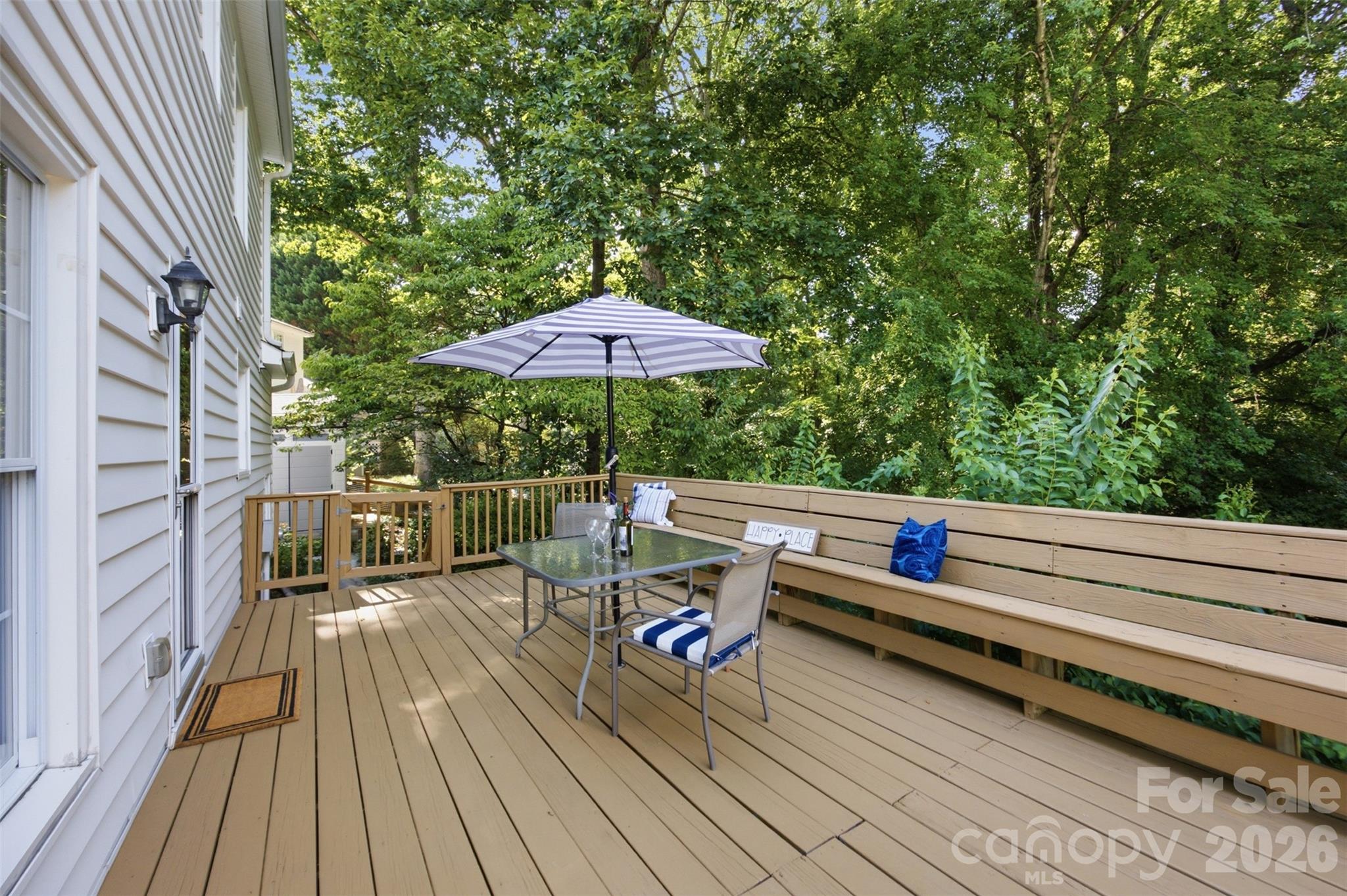 2811 Creekbed Lane — Charlotte