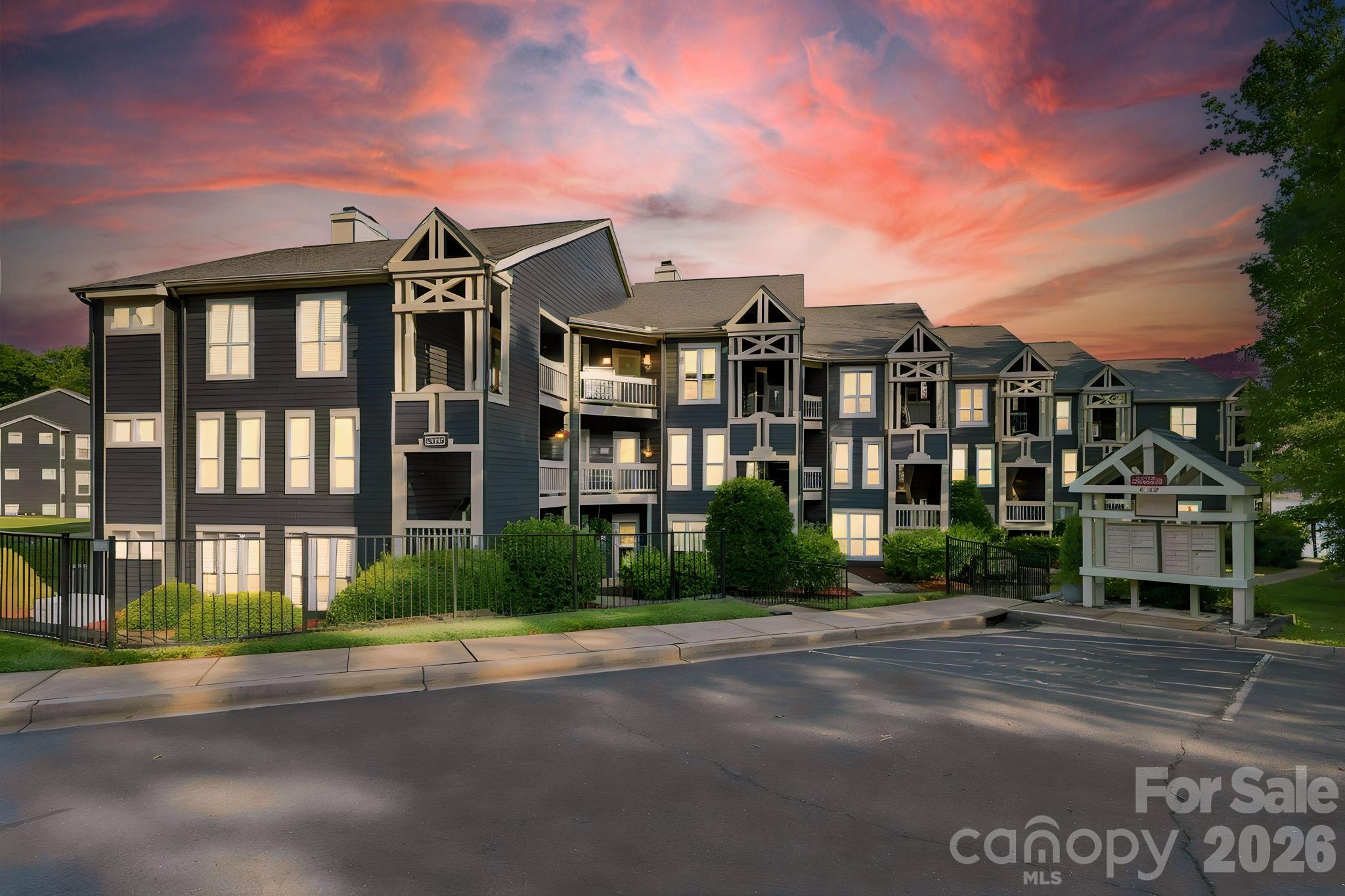 2135 Regatta Lane #303 — Denver
