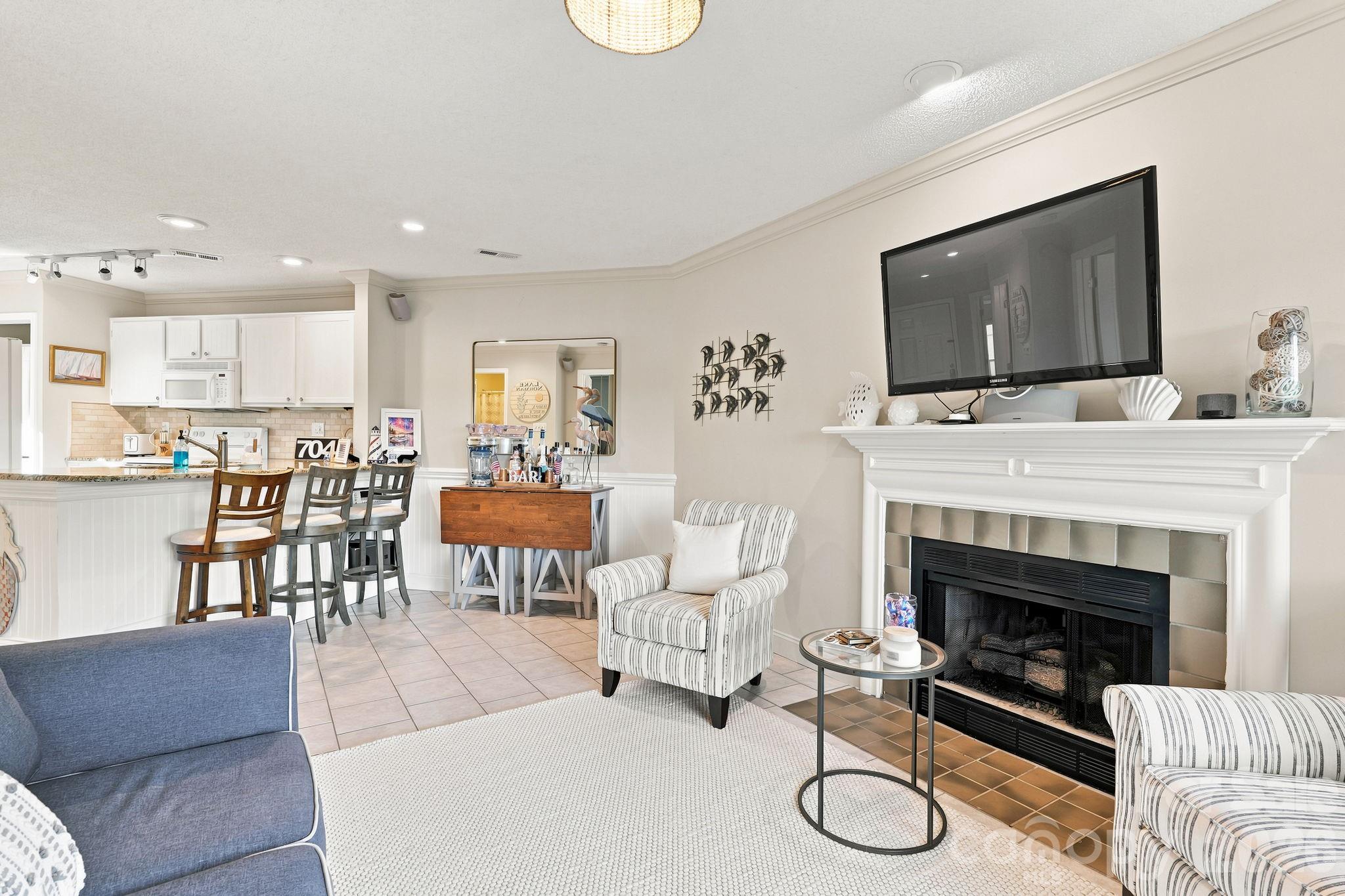 2135 Regatta Lane #303 — Denver
