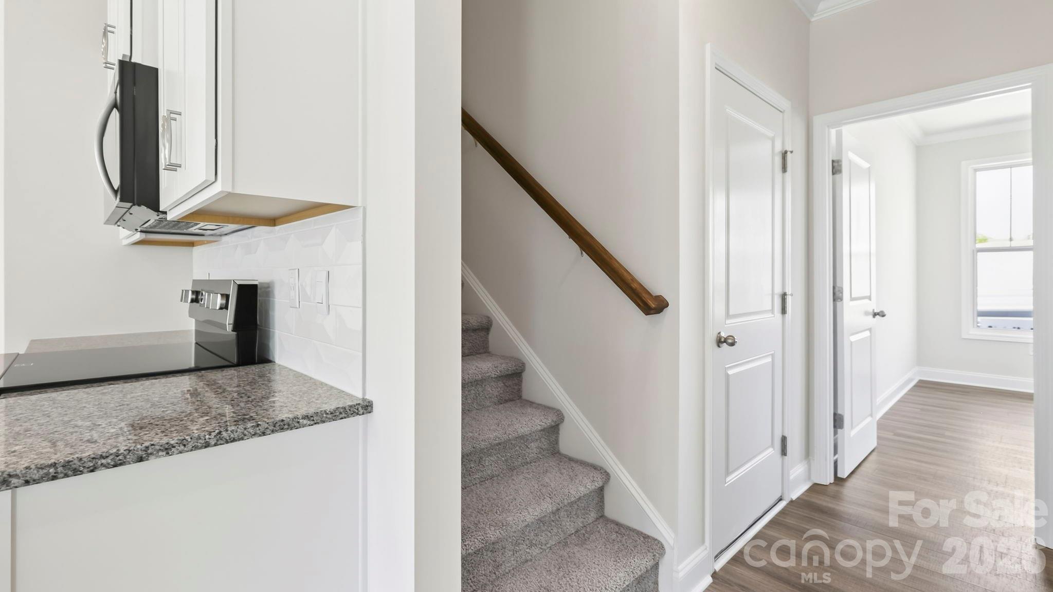 403 Creekview Road — Hendersonville