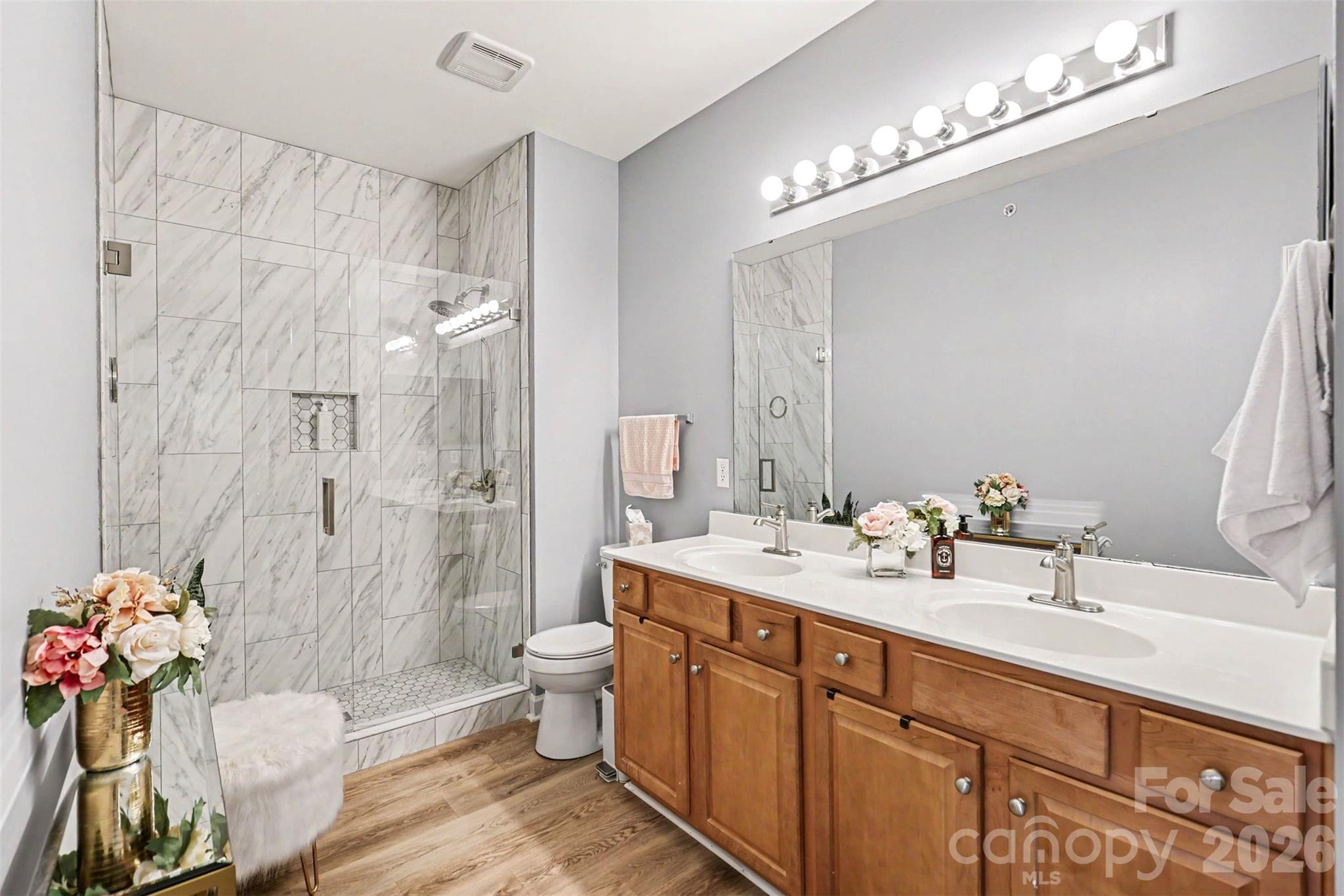 11855 Ridgeway Park Drive — Charlotte