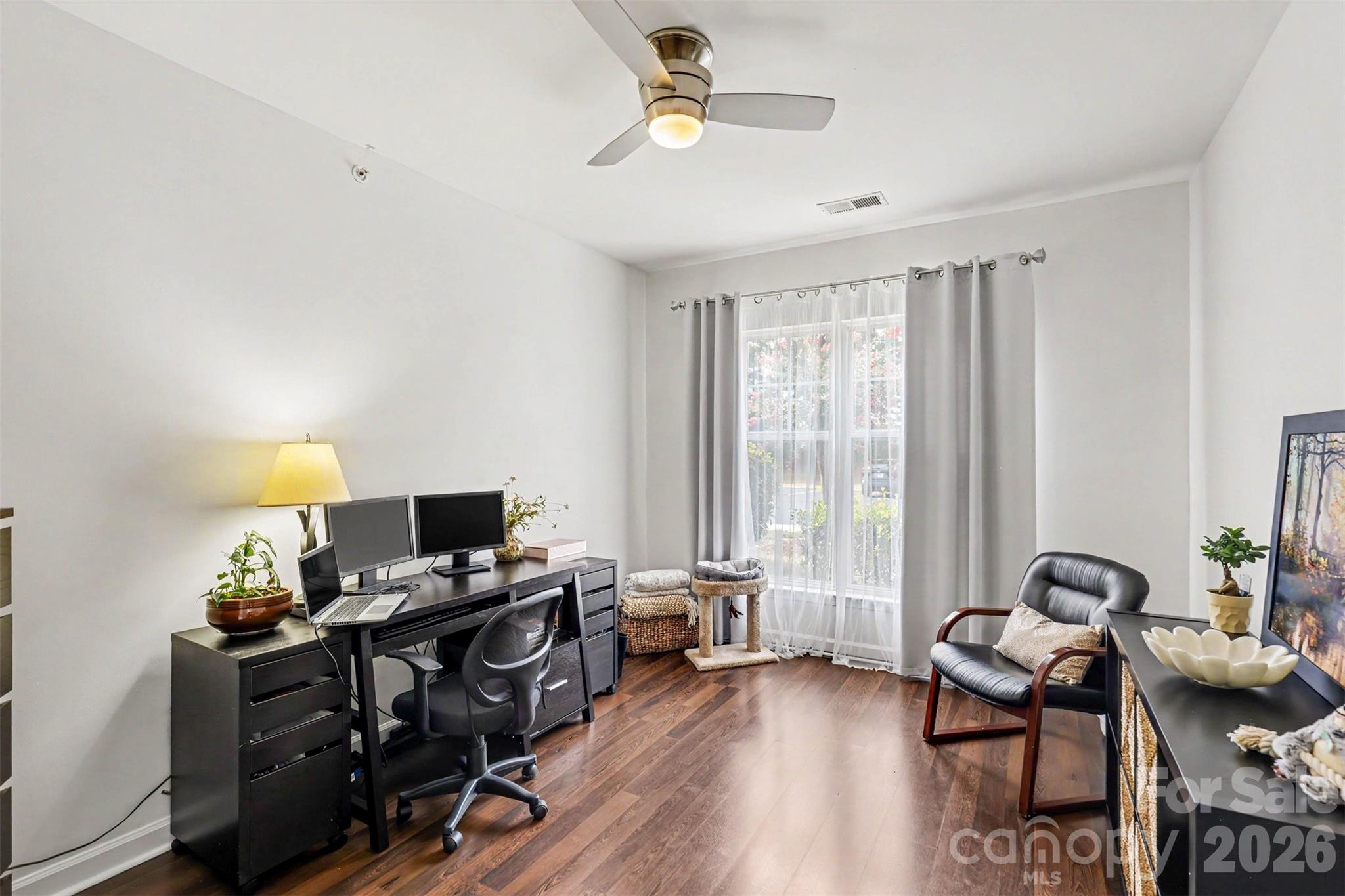 11855 Ridgeway Park Drive — Charlotte