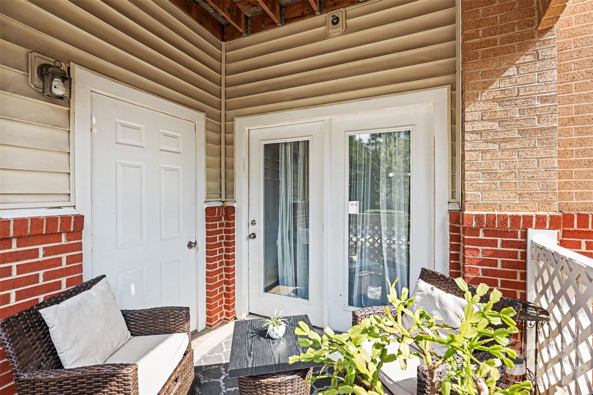 11855 Ridgeway Park Drive — Charlotte