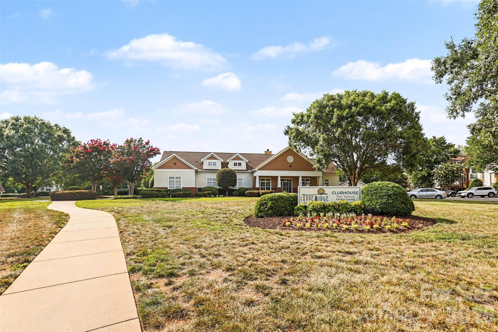 11855 Ridgeway Park Drive — Charlotte