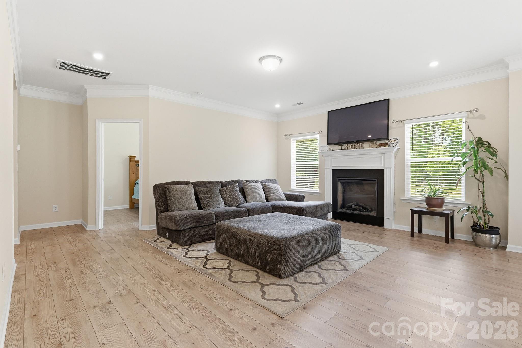 14503 Holbrooks Road — Huntersville