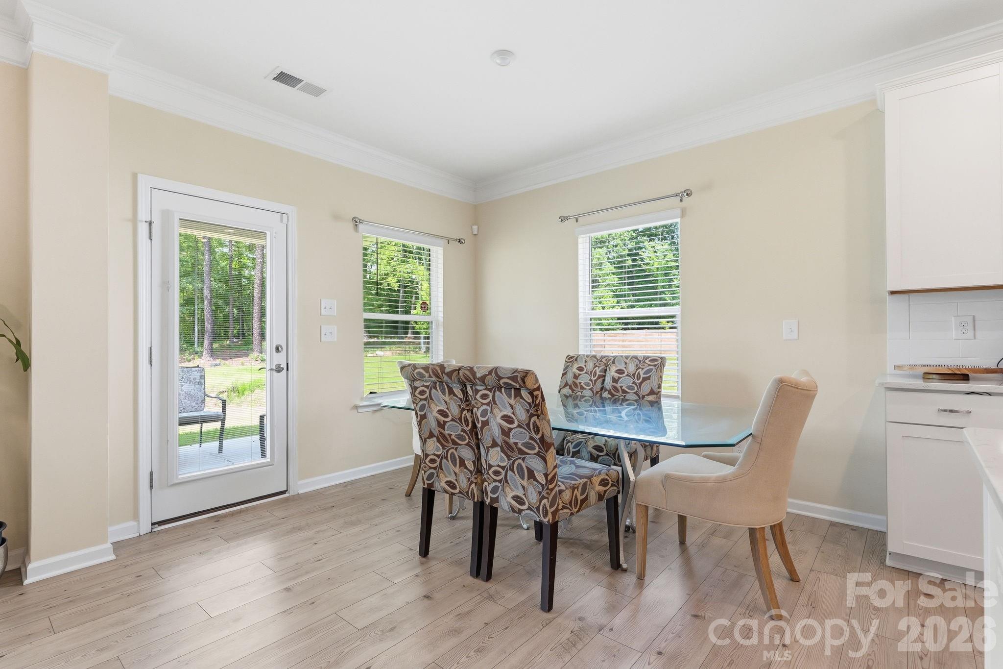 14503 Holbrooks Road — Huntersville